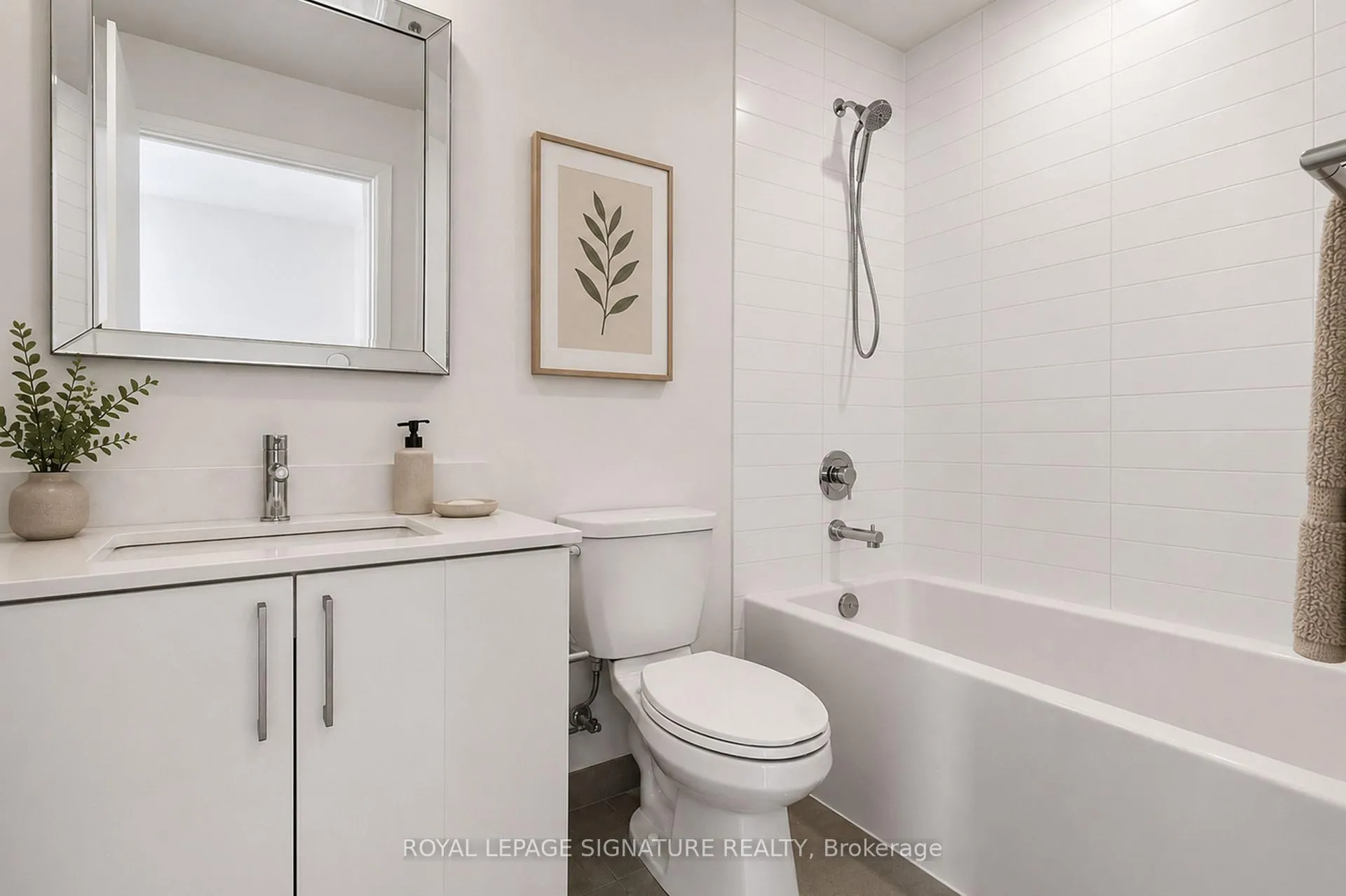 Photo 16 of Unit 1807E, 576 Front Street, Toronto, Waterfront Communities — HOMEH