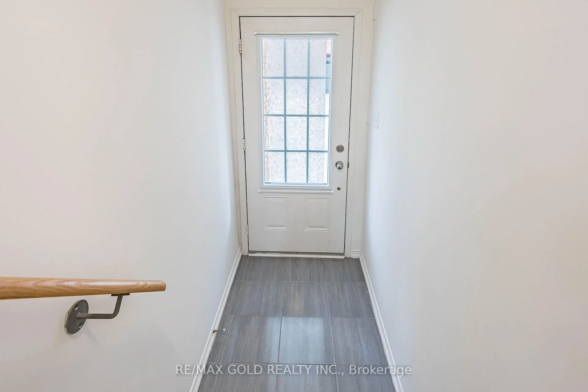 Photo 5 of 2485 Rosedrop Path, Oshawa, Windfields — HOMEH