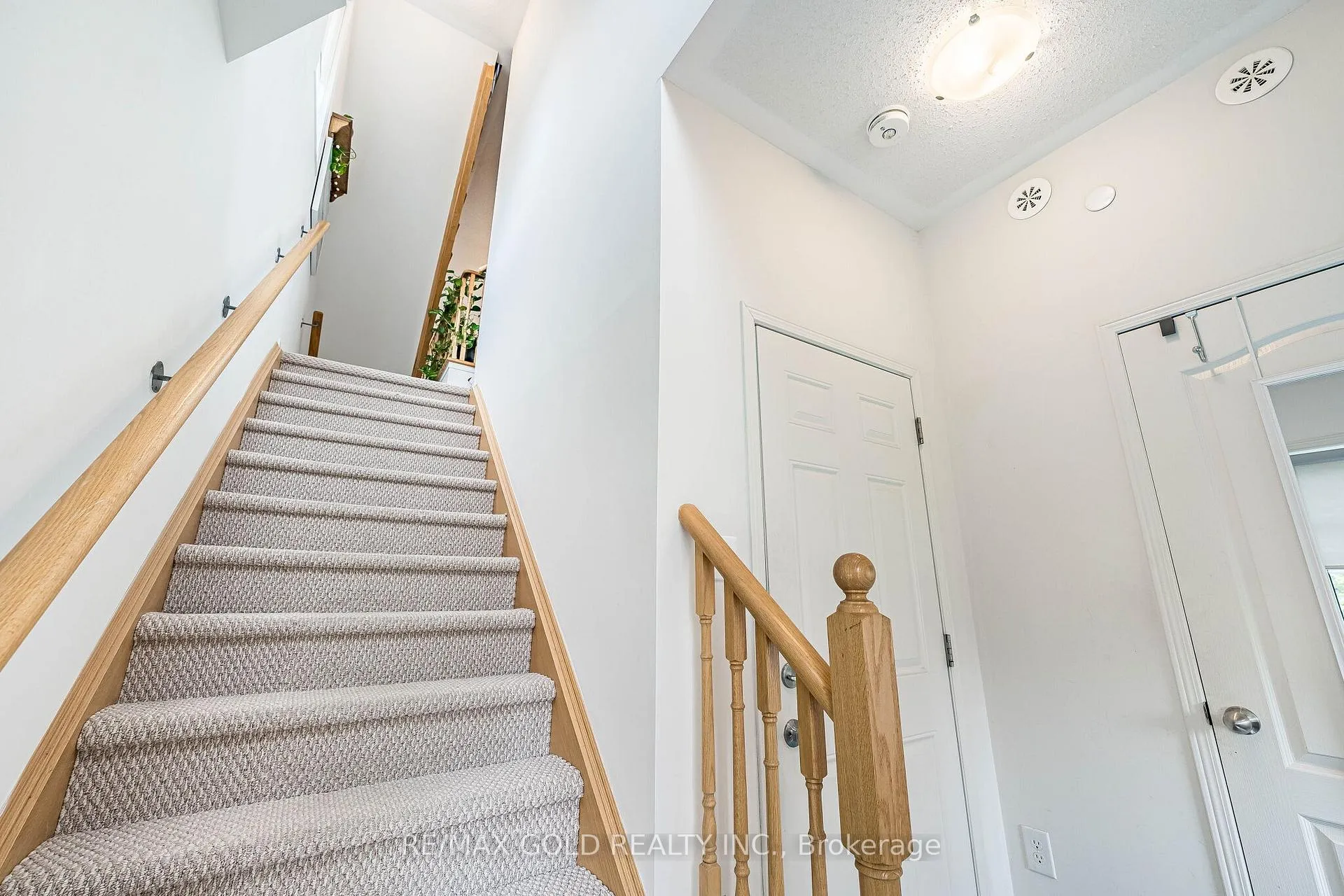 Photo 46 of 2485 Rosedrop Path, Oshawa, Windfields — HOMEH