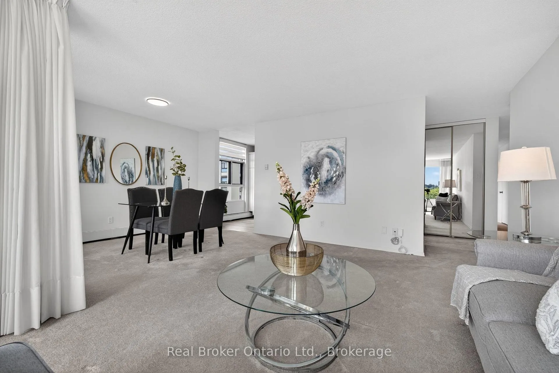 Photo 8 of Unit 811, 23 Woodlawn Road E, Guelph, Riverside Park — HOMEH