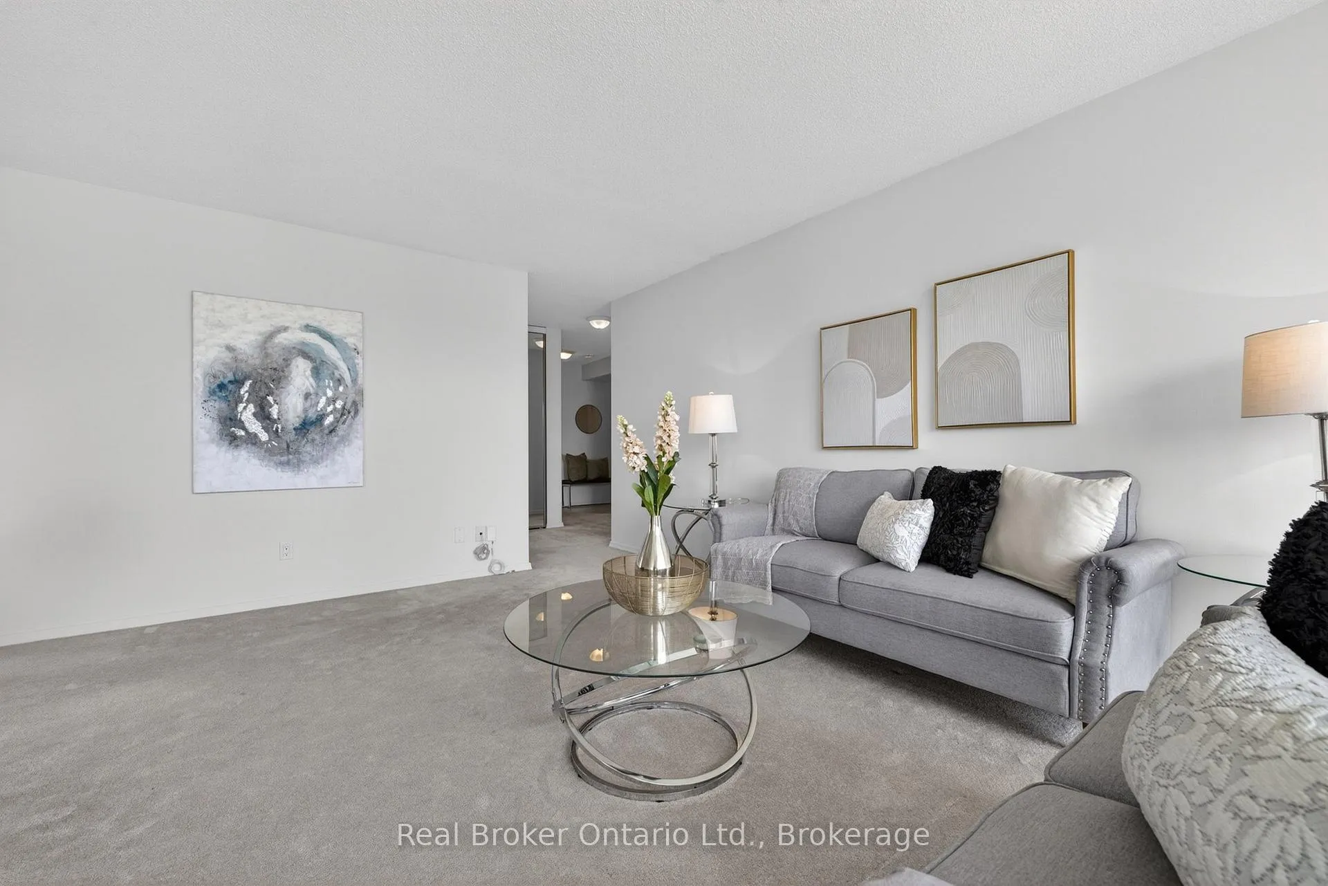 Photo 9 of Unit 811, 23 Woodlawn Road E, Guelph, Riverside Park — HOMEH