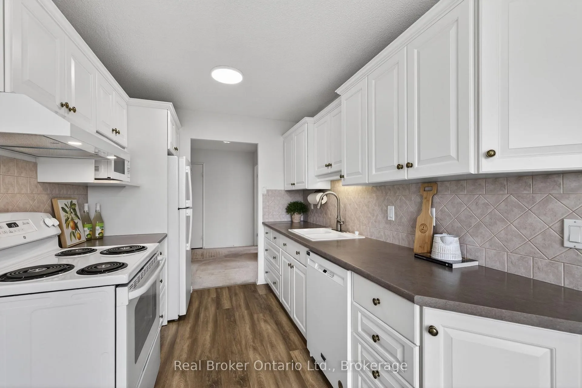 Photo 22 of Unit 811, 23 Woodlawn Road E, Guelph, Riverside Park — HOMEH