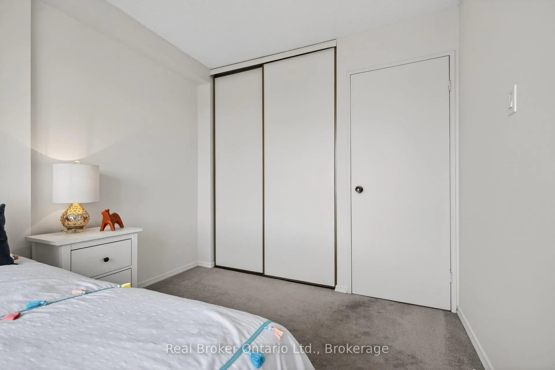 Photo 35 of Unit 811, 23 Woodlawn Road E, Guelph, Riverside Park — HOMEH