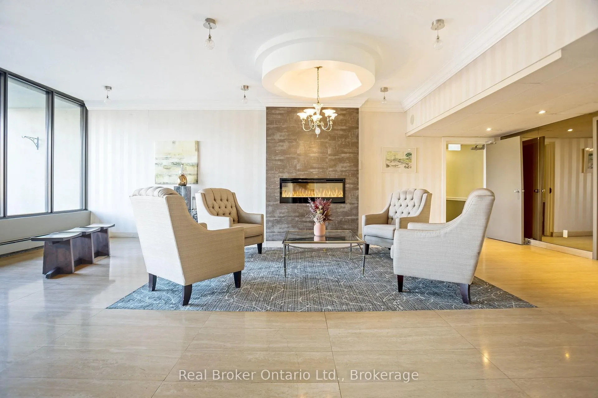Photo 45 of Unit 811, 23 Woodlawn Road E, Guelph, Riverside Park — HOMEH