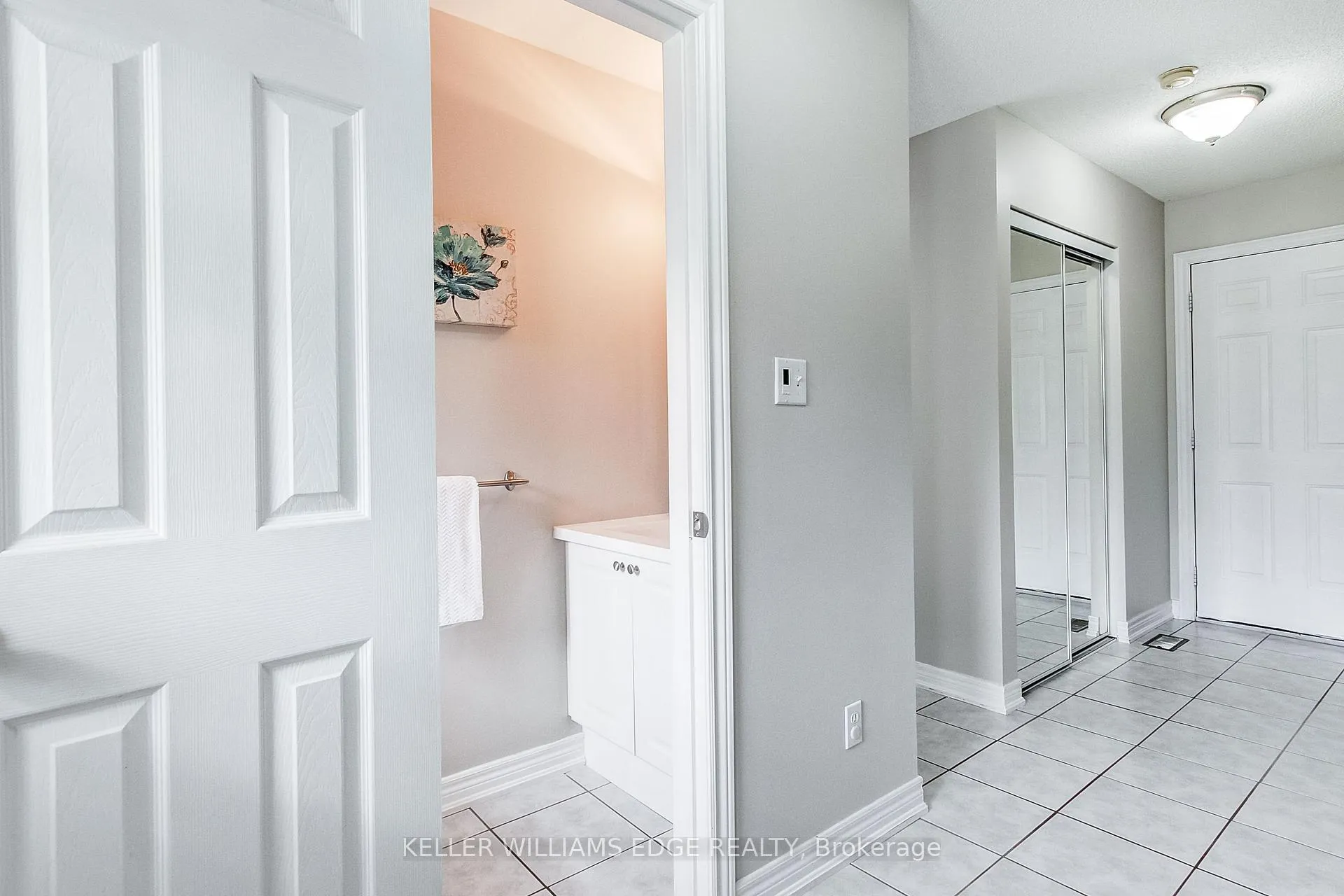 Photo 3 of 1749 Creek Way, Burlington, Uptown — HOMEH