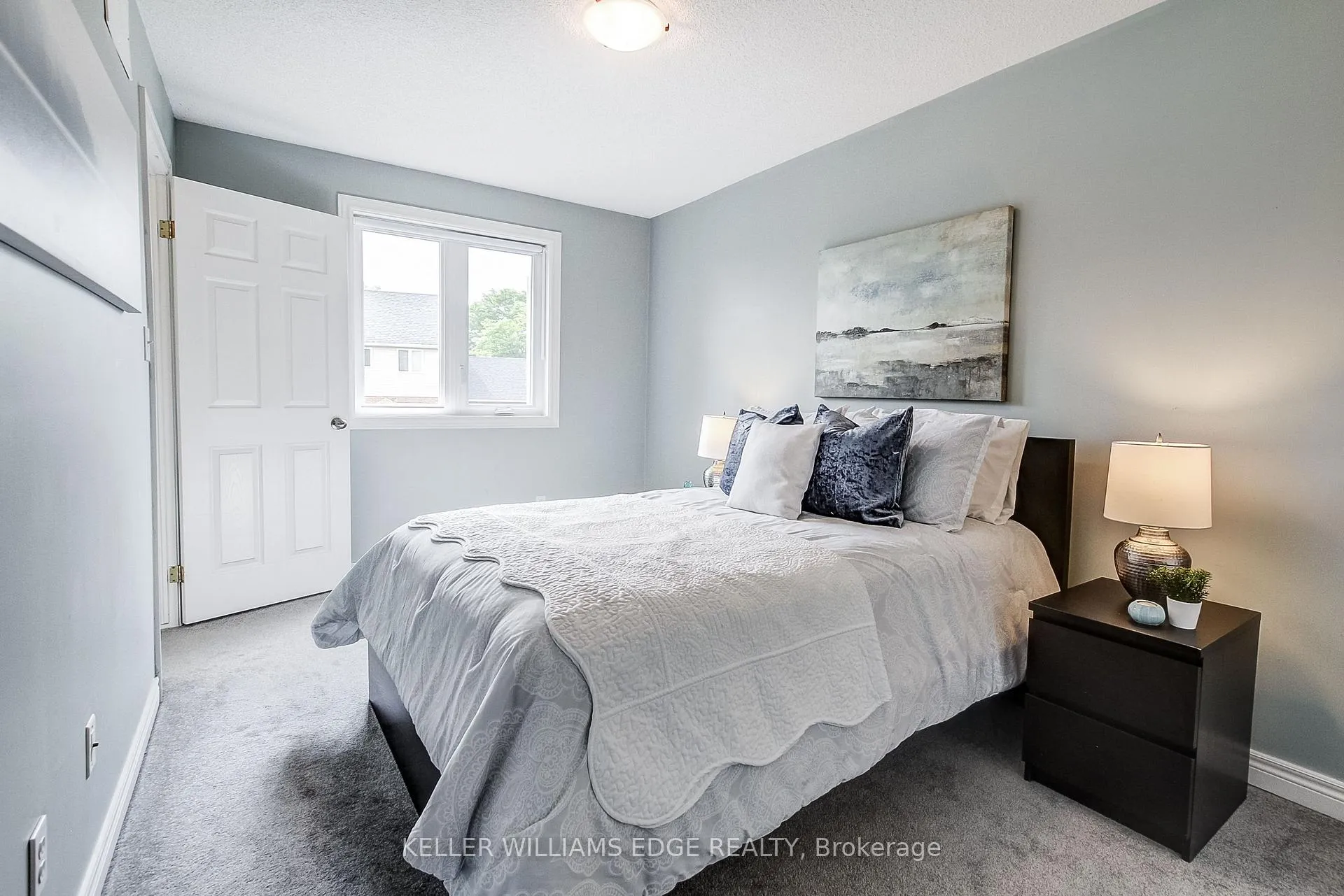 Photo 18 of 1749 Creek Way, Burlington, Uptown — HOMEH
