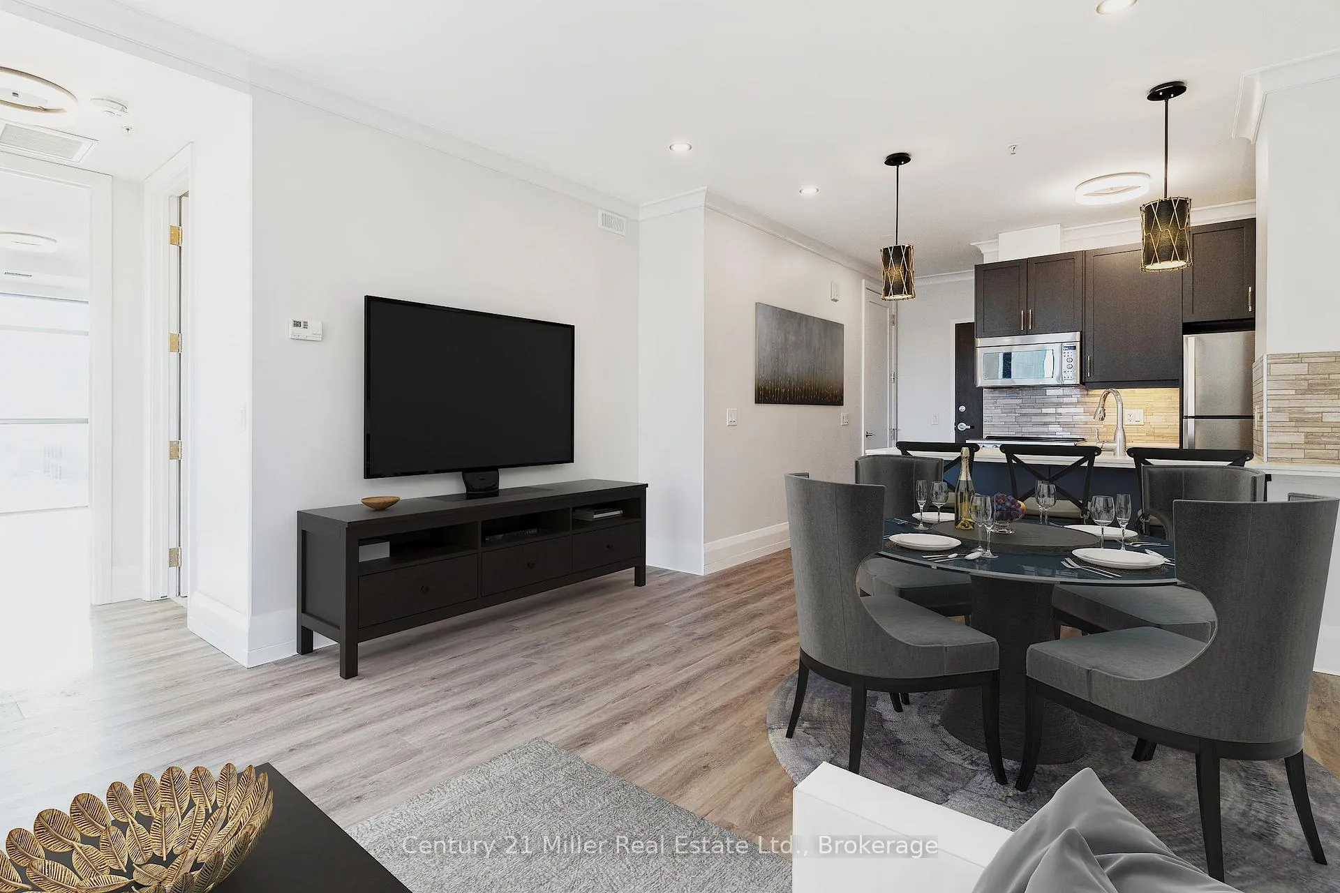 Photo 5 of Unit 618, 118 King Street E, Hamilton, Beasley — HOMEH