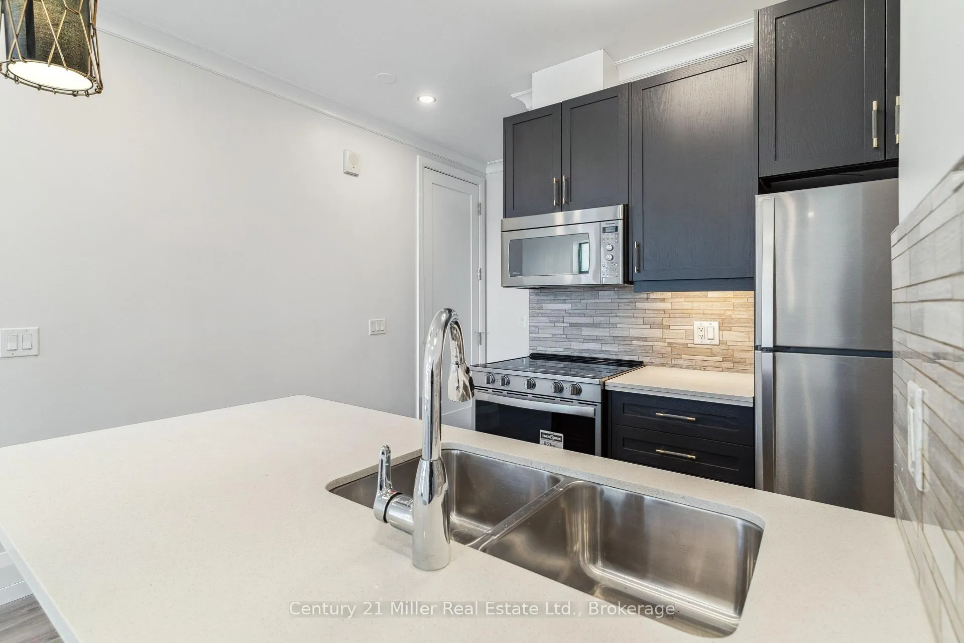 Photo 33 of Unit 618, 118 King Street E, Hamilton, Beasley — HOMEH