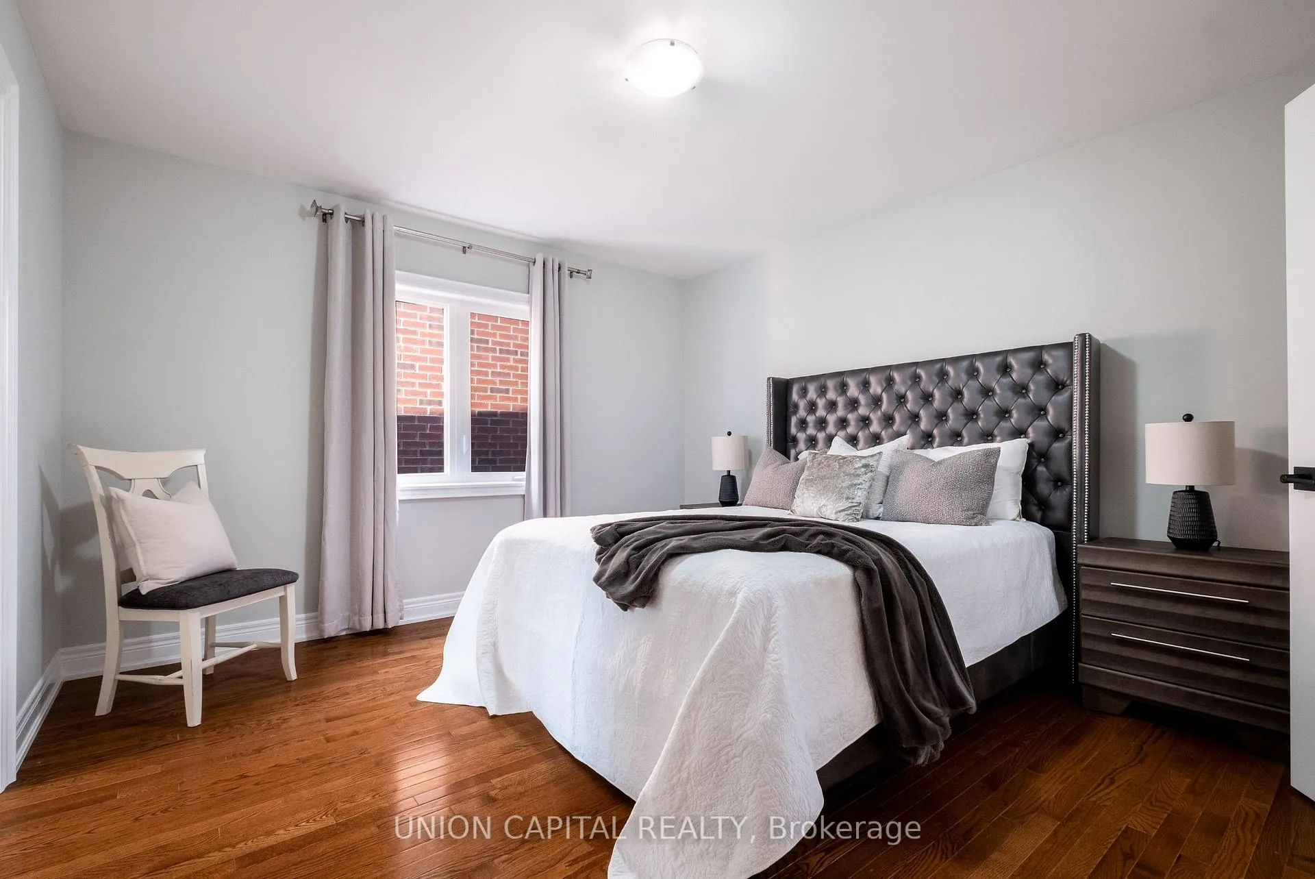 Photo 23 of 67 Royal West Drive, Brampton, Credit Valley — HOMEH