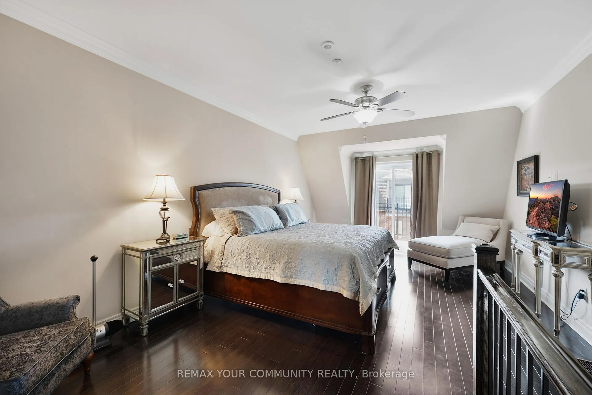 Photo 28 of 16 Agar Lane, Vaughan, West Woodbridge — HOMEH