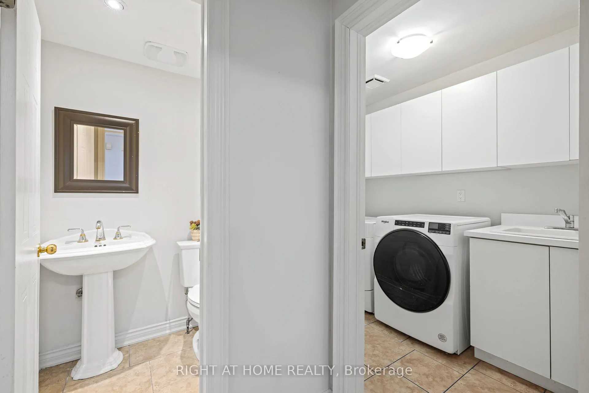 Photo 16 of 25 Vivians Crescent, Brampton, Fletcher's West — HOMEH