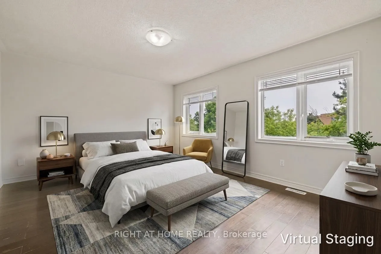 Photo 19 of 25 Vivians Crescent, Brampton, Fletcher's West — HOMEH