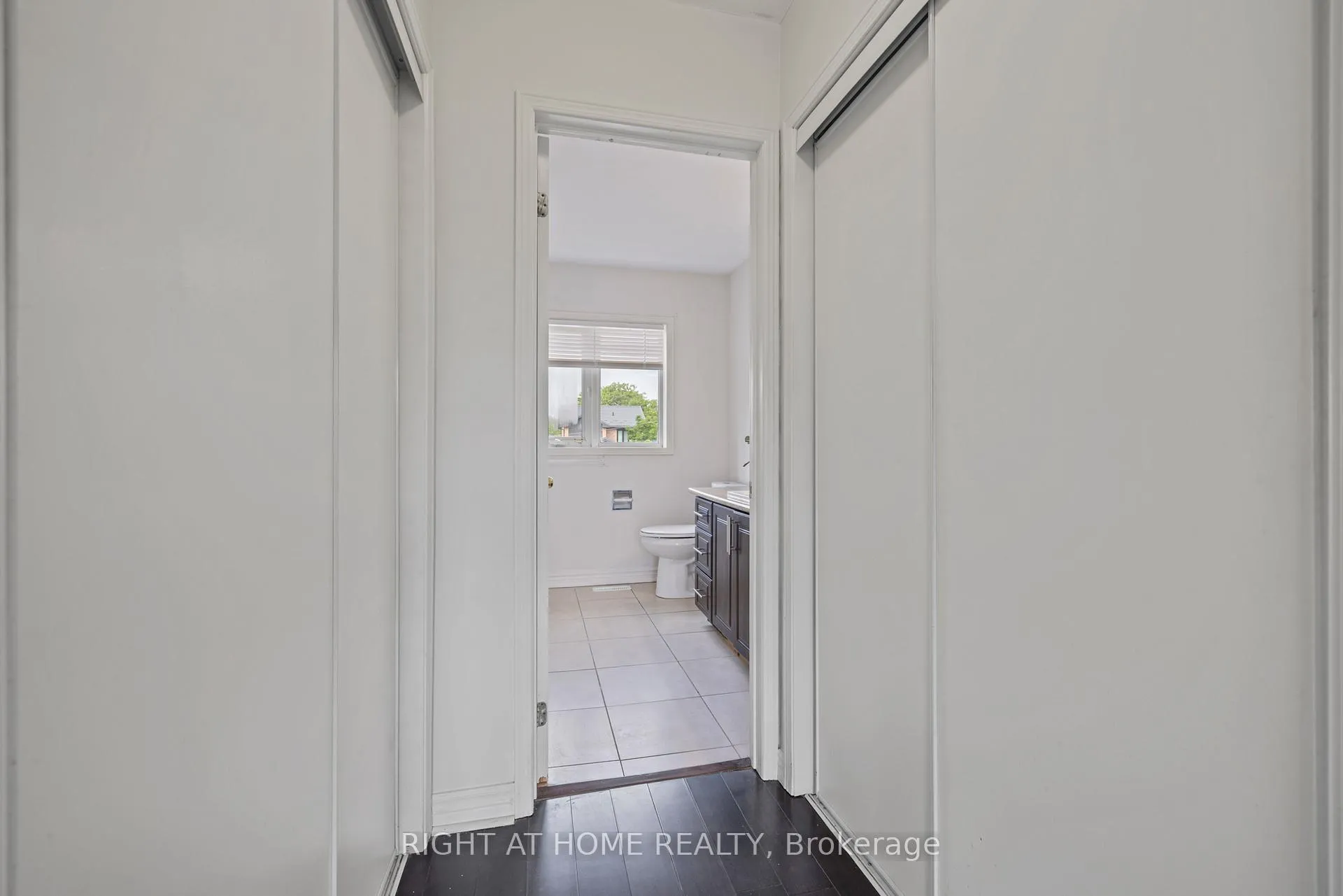 Photo 20 of 25 Vivians Crescent, Brampton, Fletcher's West — HOMEH