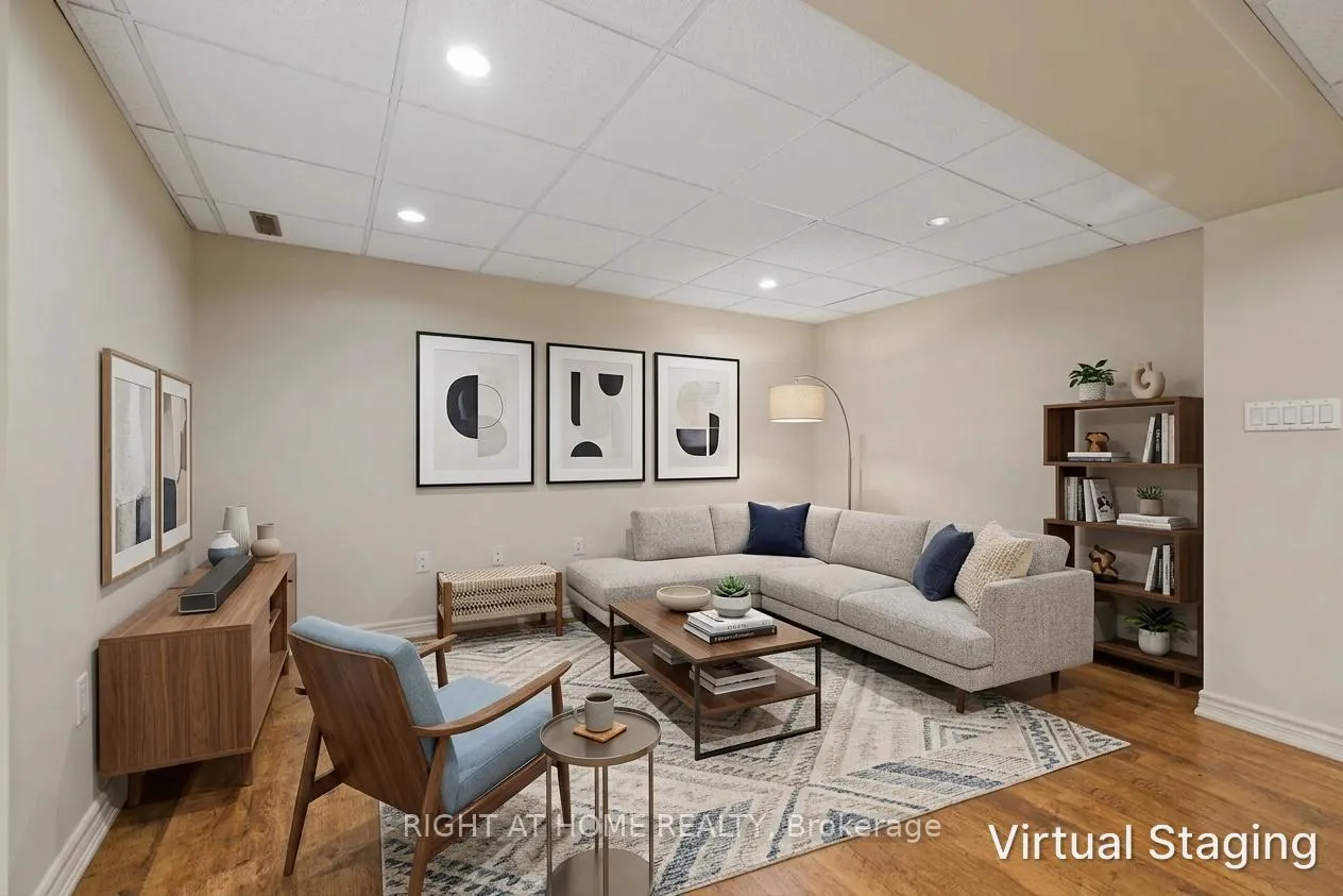 Photo 32 of 25 Vivians Crescent, Brampton, Fletcher's West — HOMEH