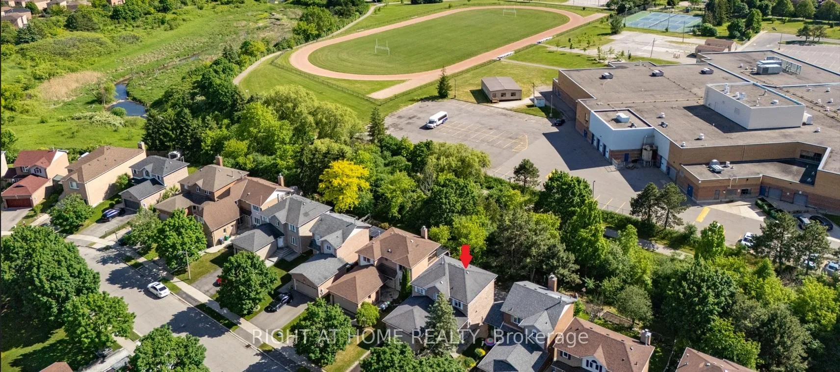 Photo 43 of 25 Vivians Crescent, Brampton, Fletcher's West — HOMEH