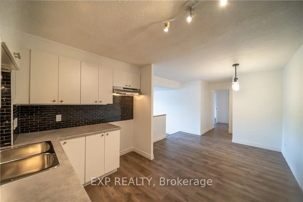 Photo 11 of Unit 215, 1599 Lassiter Terrace, Ottawa, Beaconwood — HOMEH
