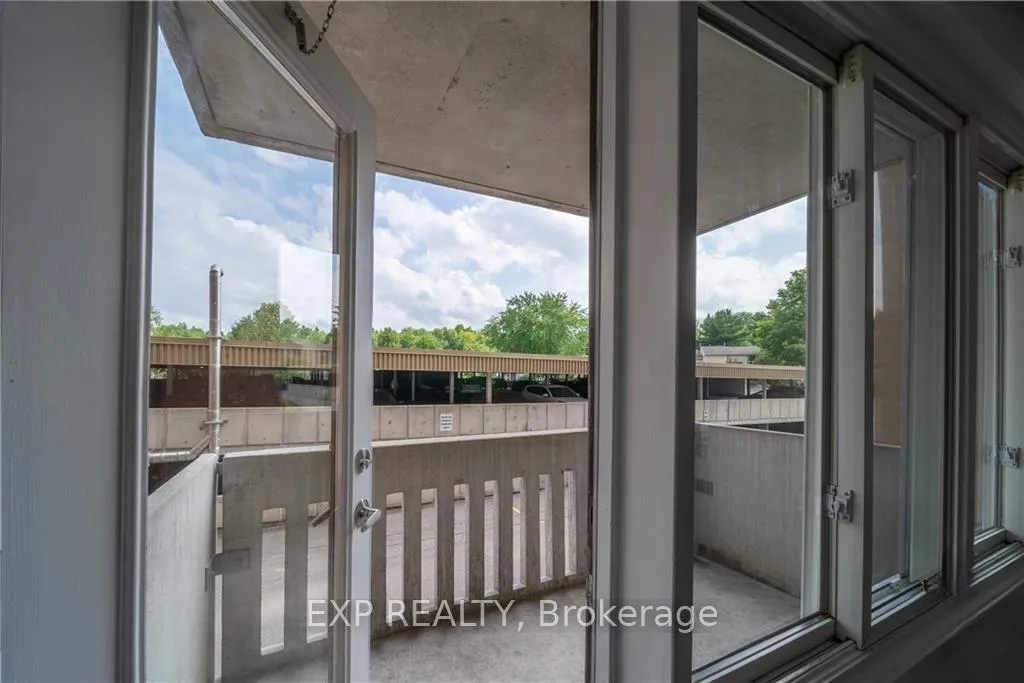 Photo 17 of Unit 215, 1599 Lassiter Terrace, Ottawa, Beaconwood — HOMEH