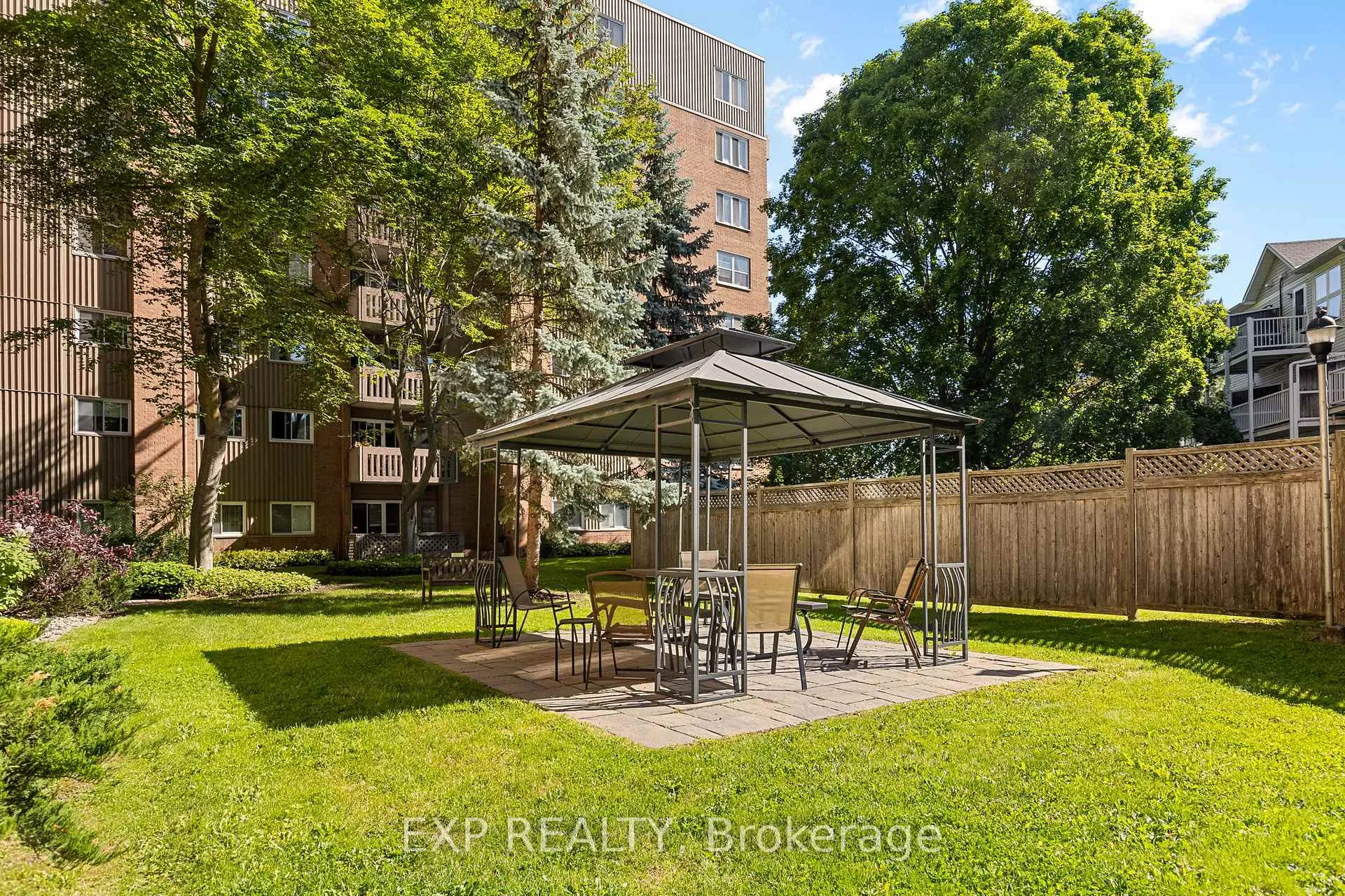 Photo 19 of Unit 215, 1599 Lassiter Terrace, Ottawa, Beaconwood — HOMEH