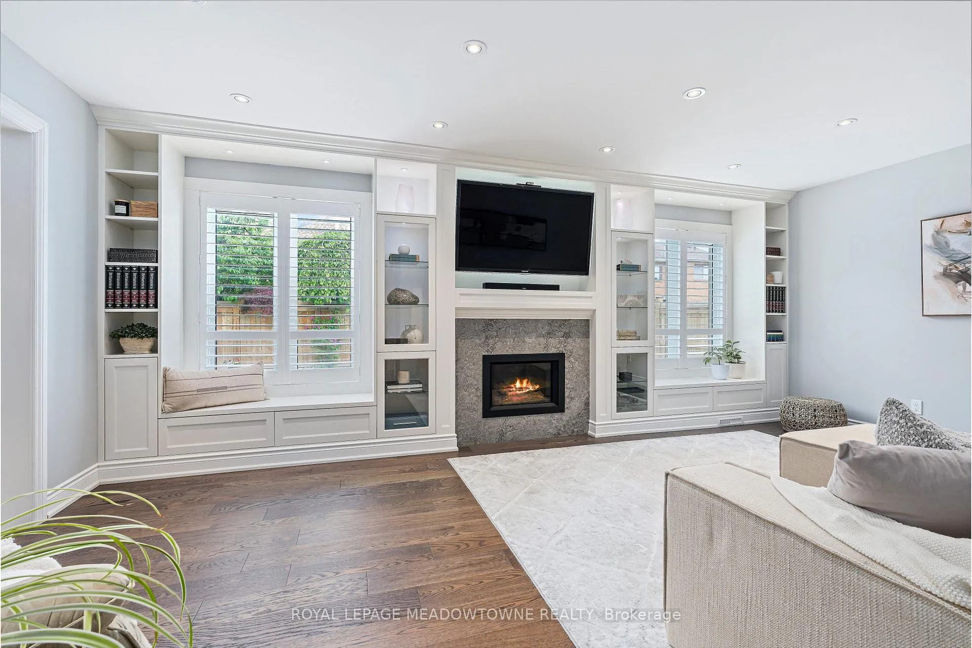 Photo 6 of 63 Craig Crescent, Halton Hills, Georgetown — HOMEH