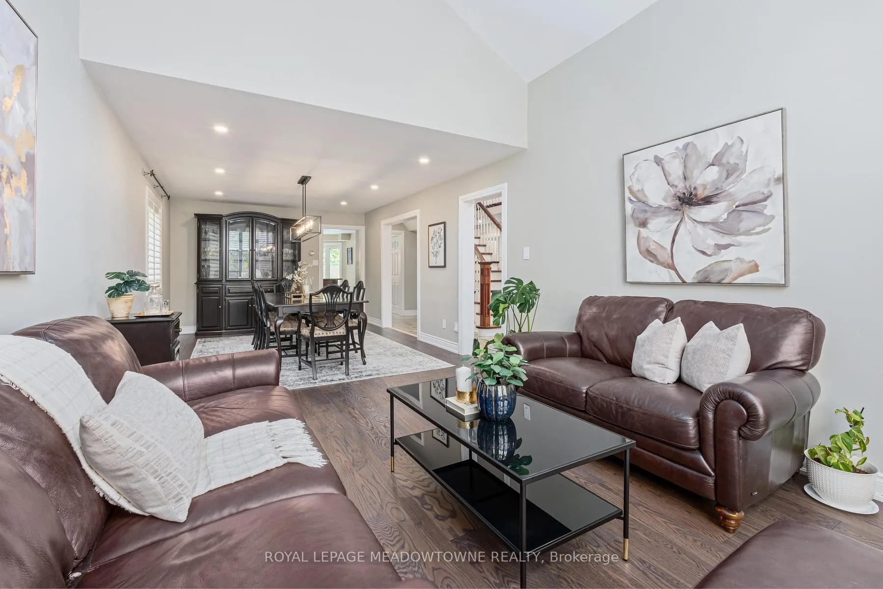Photo 15 of 63 Craig Crescent, Halton Hills, Georgetown — HOMEH