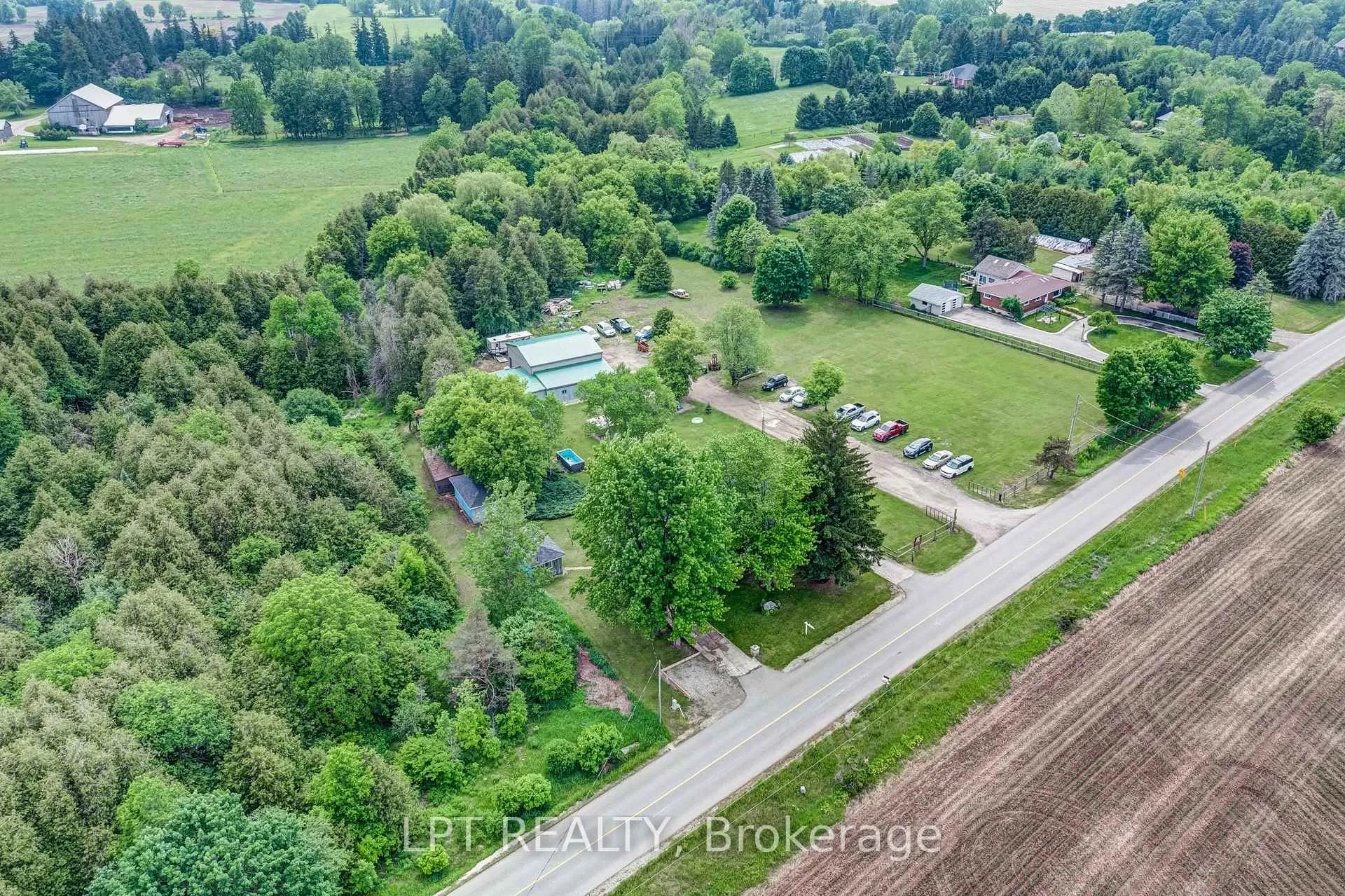 Photo 2 of 8139 Indian Trail, Guelph/Eramosa, Rural Guelph/Eramosa East — HOMEH