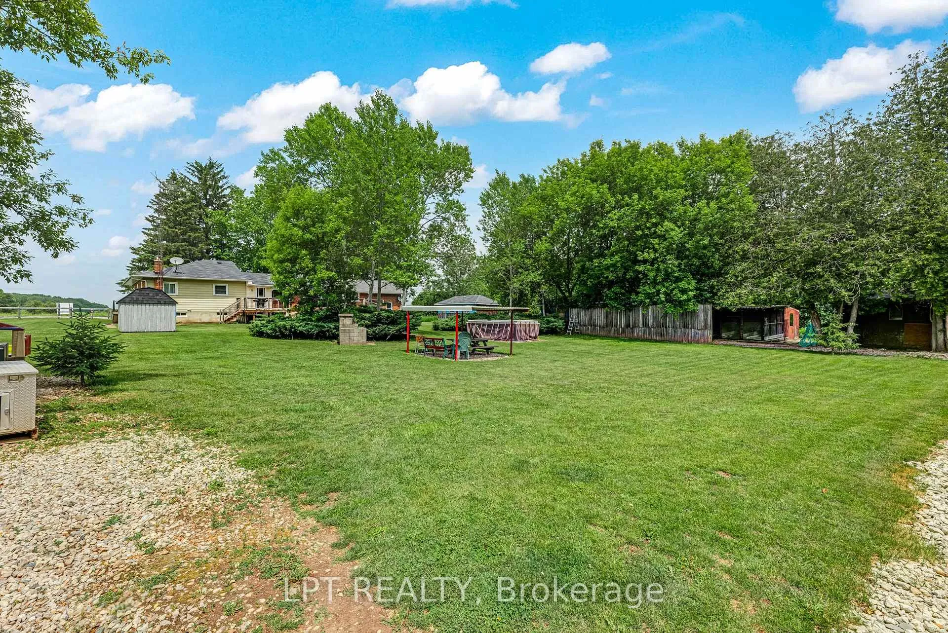 Photo 16 of 8139 Indian Trail, Guelph/Eramosa, Rural Guelph/Eramosa East — HOMEH