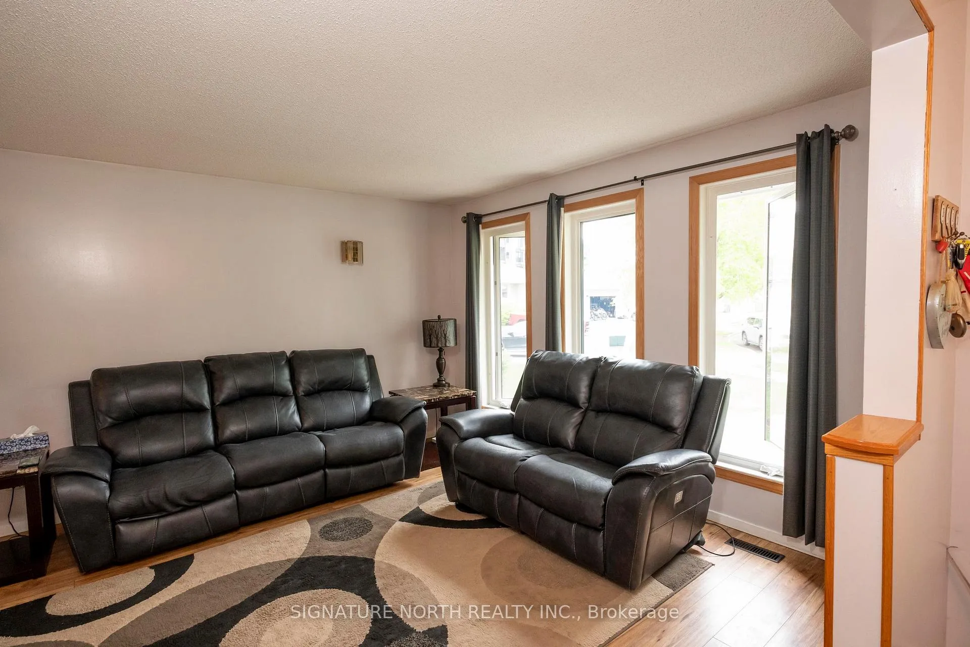 Photo 7 of 205 Linden Court, Thunder Bay, River Terrace — HOMEH
