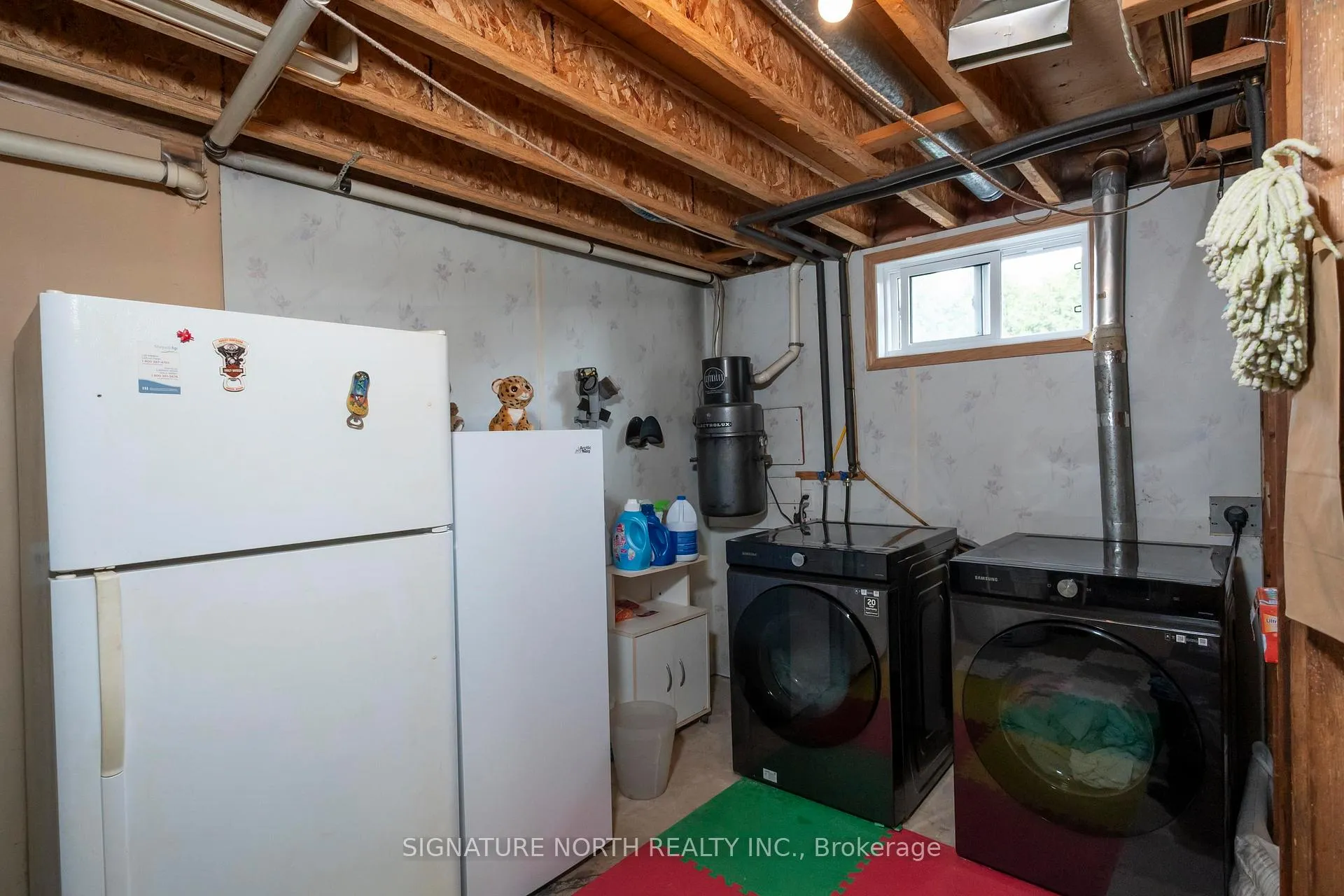Photo 43 of 205 Linden Court, Thunder Bay, River Terrace — HOMEH