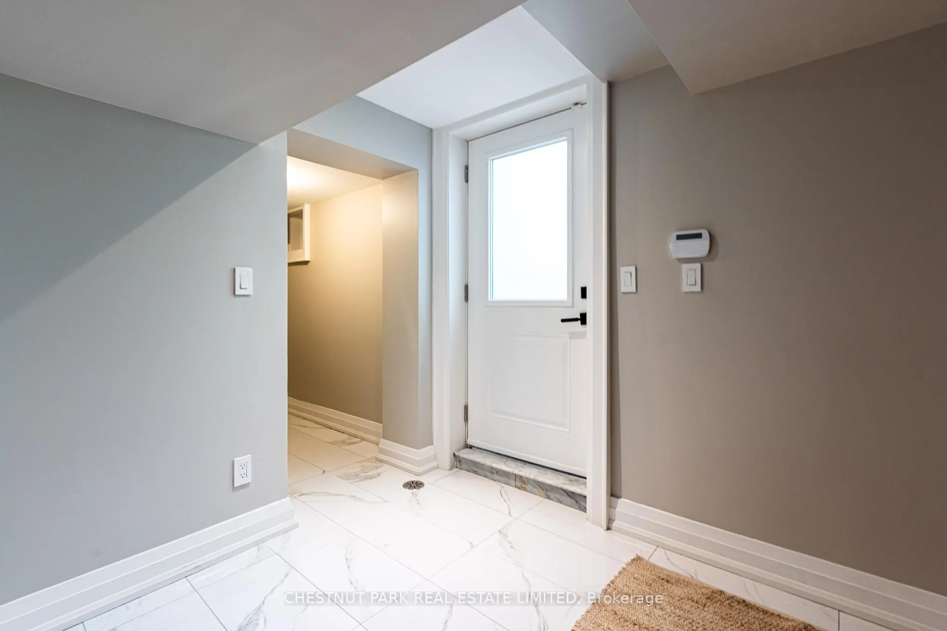 Photo 33 of 15 Edgewood Avenue, Toronto, Woodbine Corridor — HOMEH