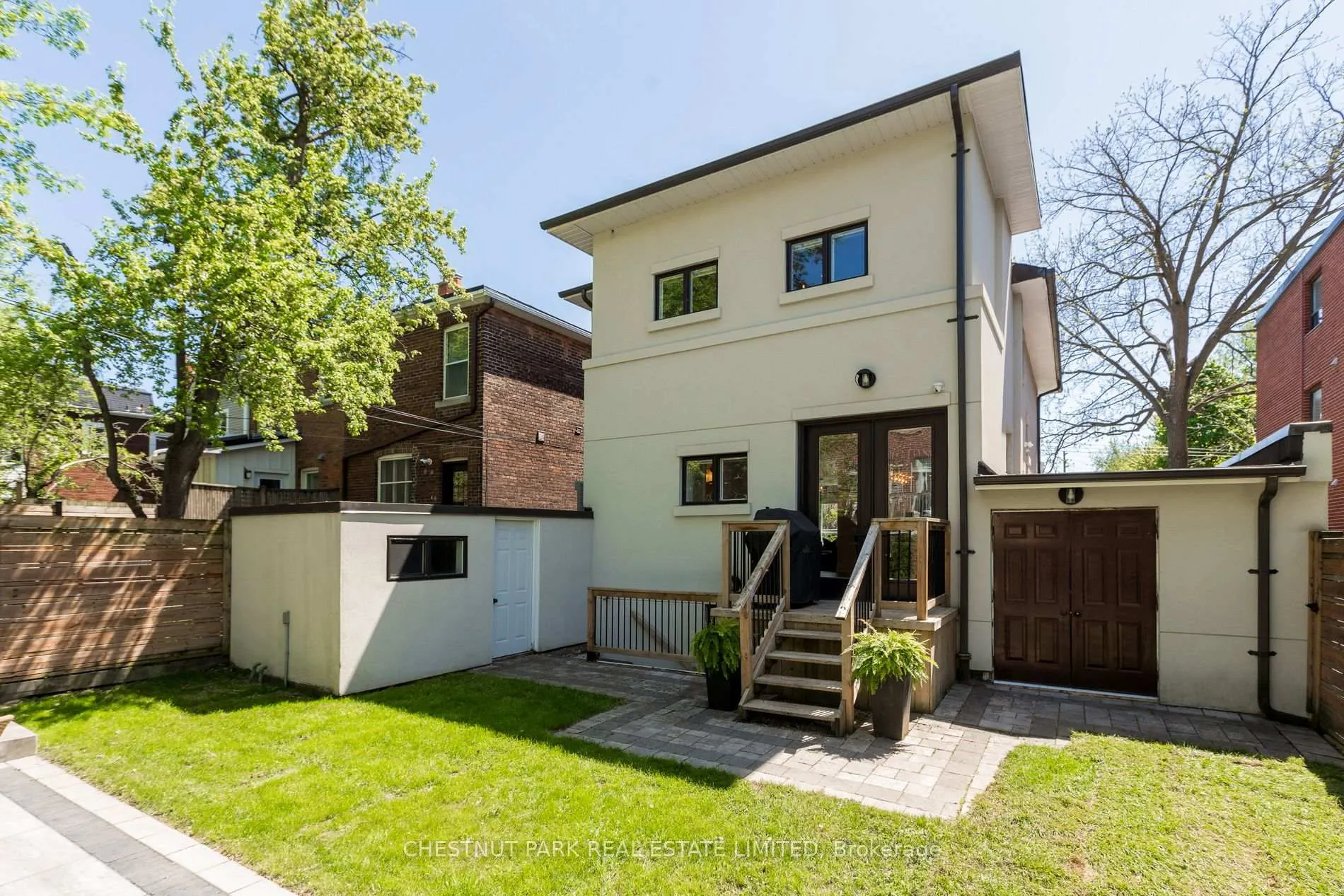 Photo 37 of 15 Edgewood Avenue, Toronto, Woodbine Corridor — HOMEH