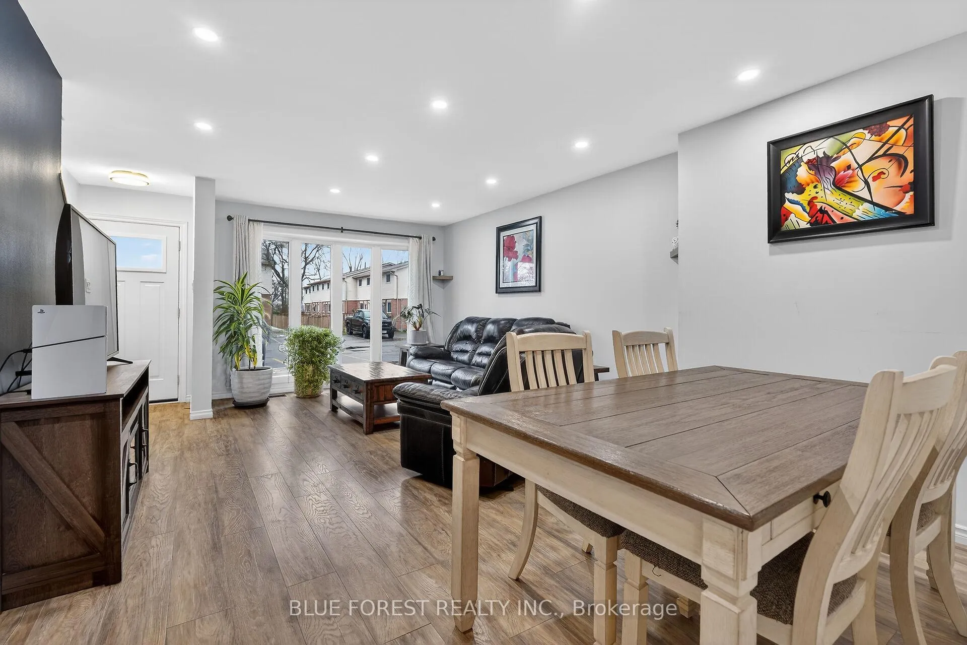 Photo 13 of Unit 74, 700 Exeter Road, London, South X — HOMEH