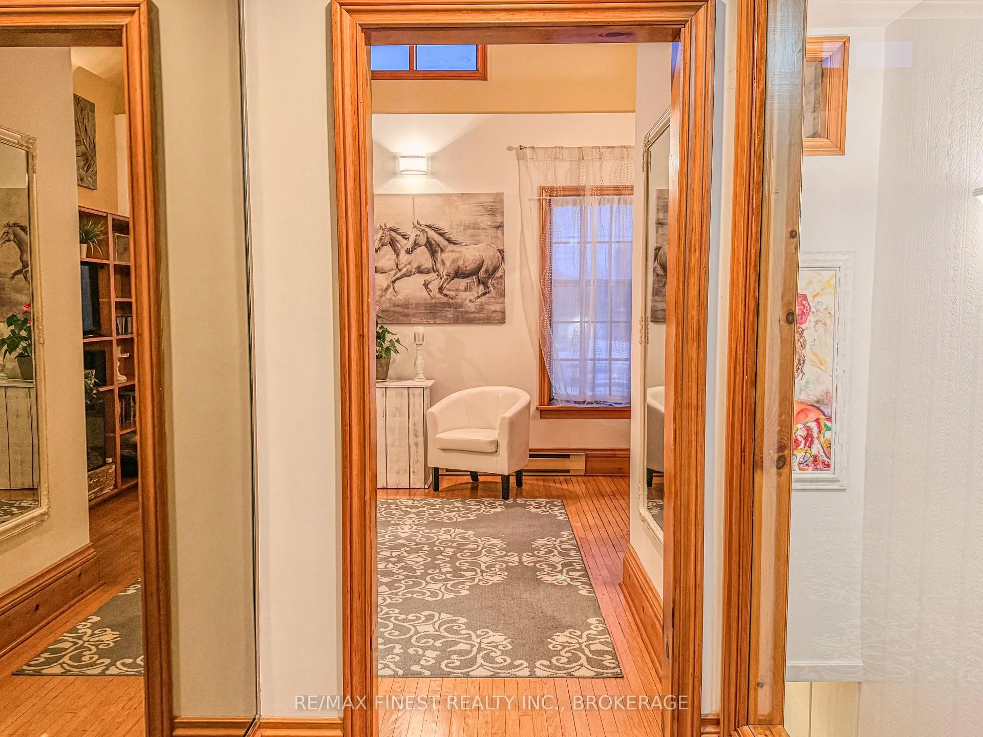 Photo 6 of 166 Queen Street, Kingston, East of Sir John A. Blvd — HOMEH