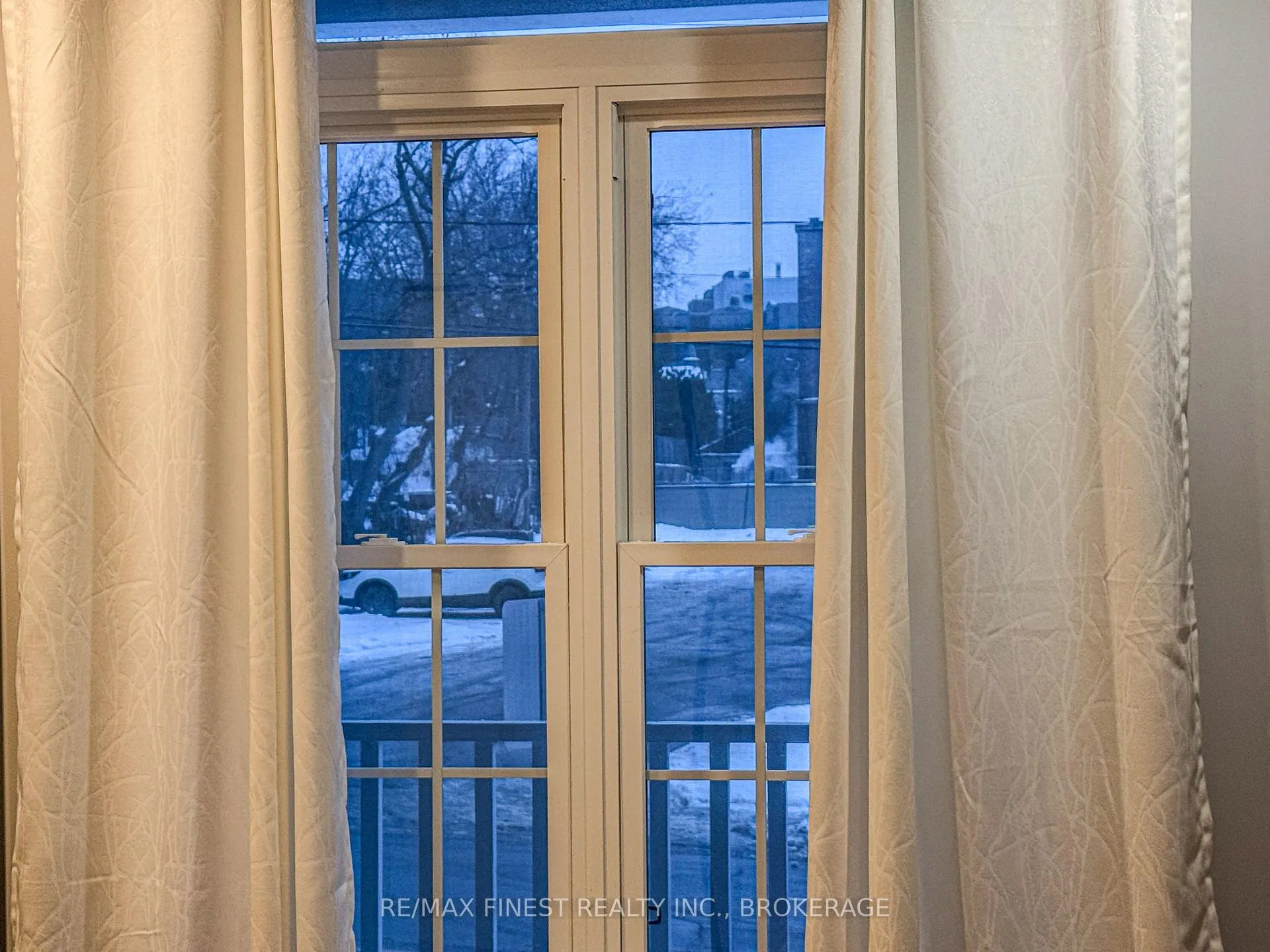 Photo 36 of 166 Queen Street, Kingston, East of Sir John A. Blvd — HOMEH