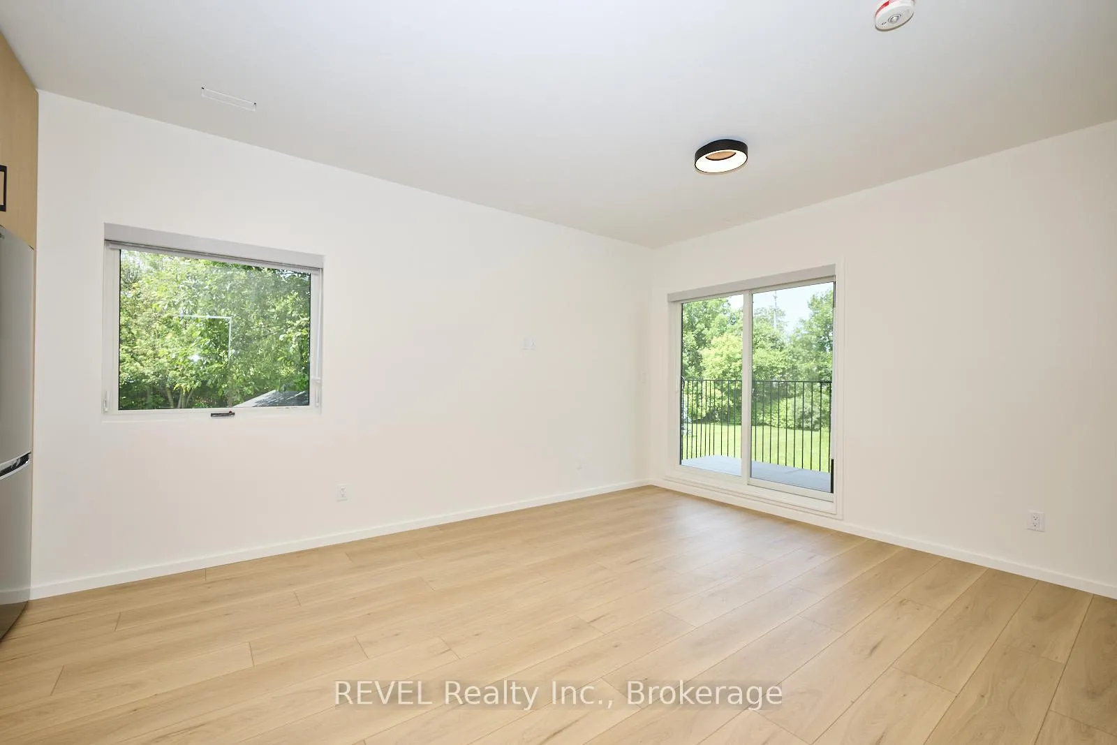 Photo 13 of Unit Unit 3, 5361 Valley Way, Niagara Falls, Cherrywood — HOMEH