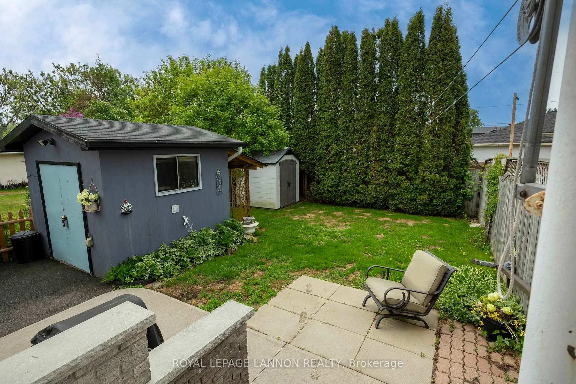 Photo 2 of 821 Michigan Avenue, Thunder Bay, Shuniah — HOMEH