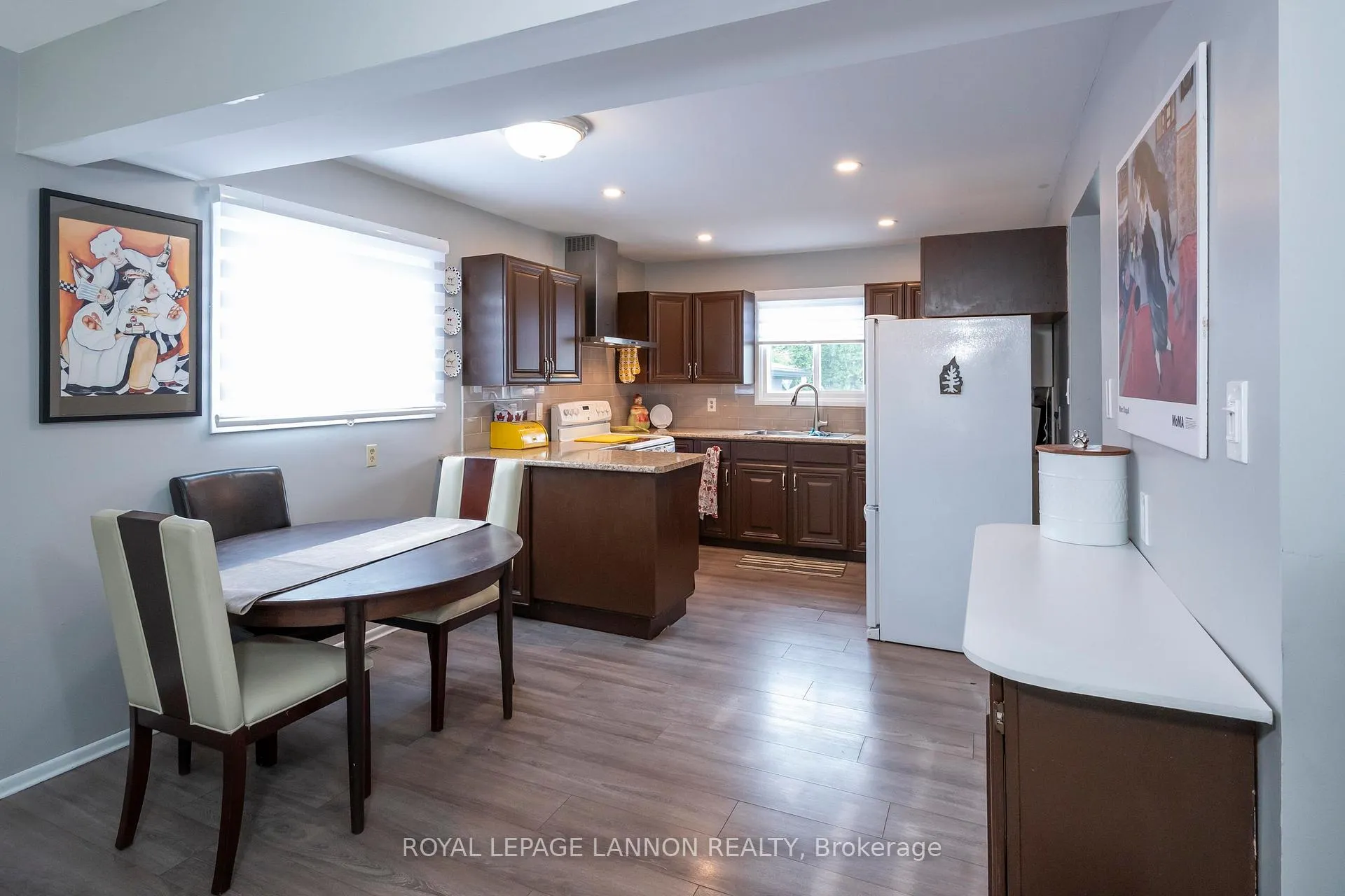 Photo 6 of 821 Michigan Avenue, Thunder Bay, Shuniah — HOMEH