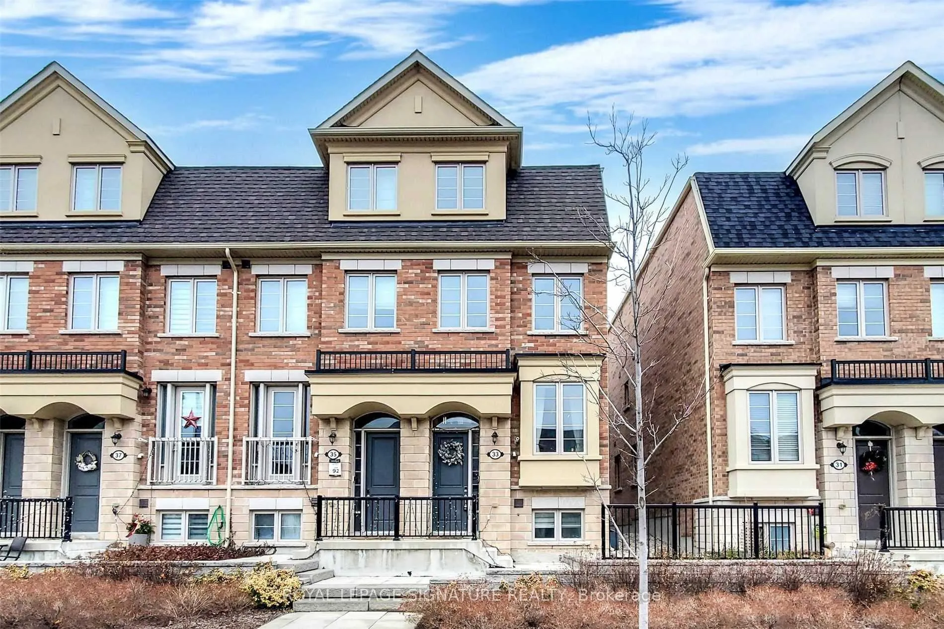 Front of 33 Edward Horton Crescent