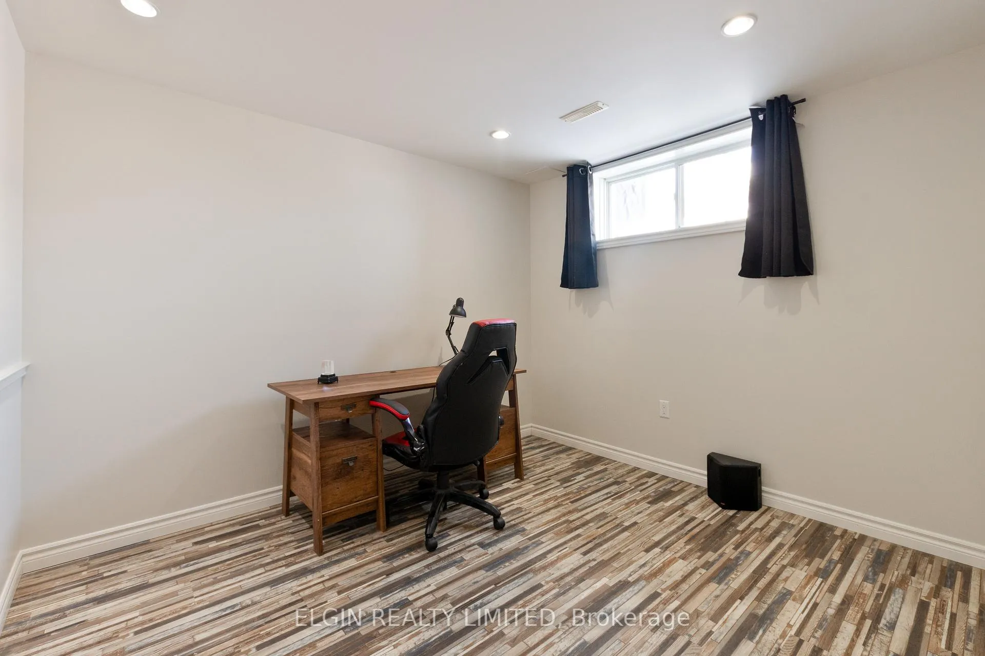 Photo 41 of 18 Peach Tree Boulevard, St. Thomas — HOMEH