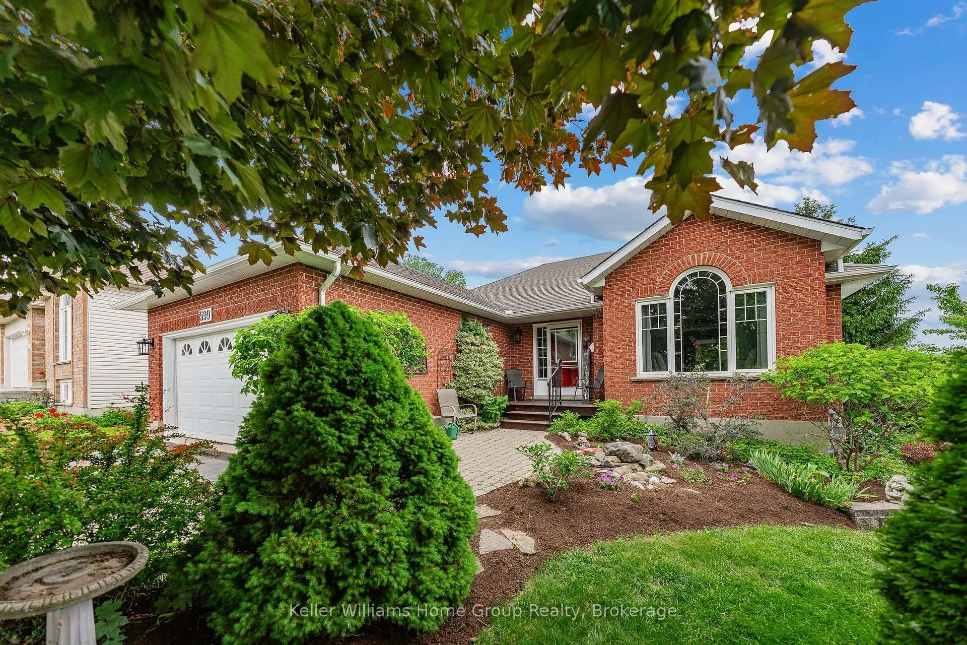 Photo 1 of 599 Harvey Street, Centre Wellington, Fergus — HOMEH