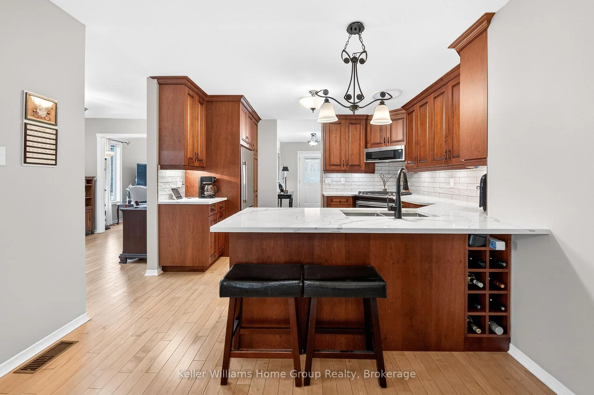 Photo 12 of 599 Harvey Street, Centre Wellington, Fergus — HOMEH