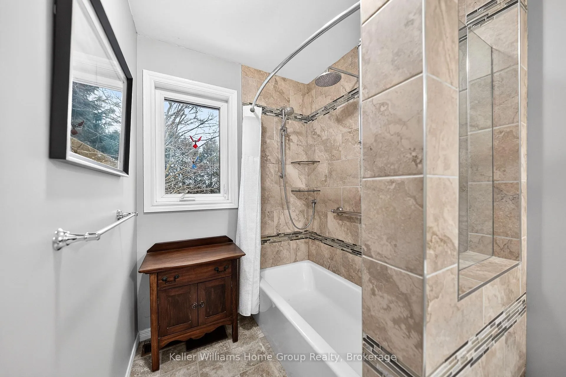 Photo 18 of 599 Harvey Street, Centre Wellington, Fergus — HOMEH