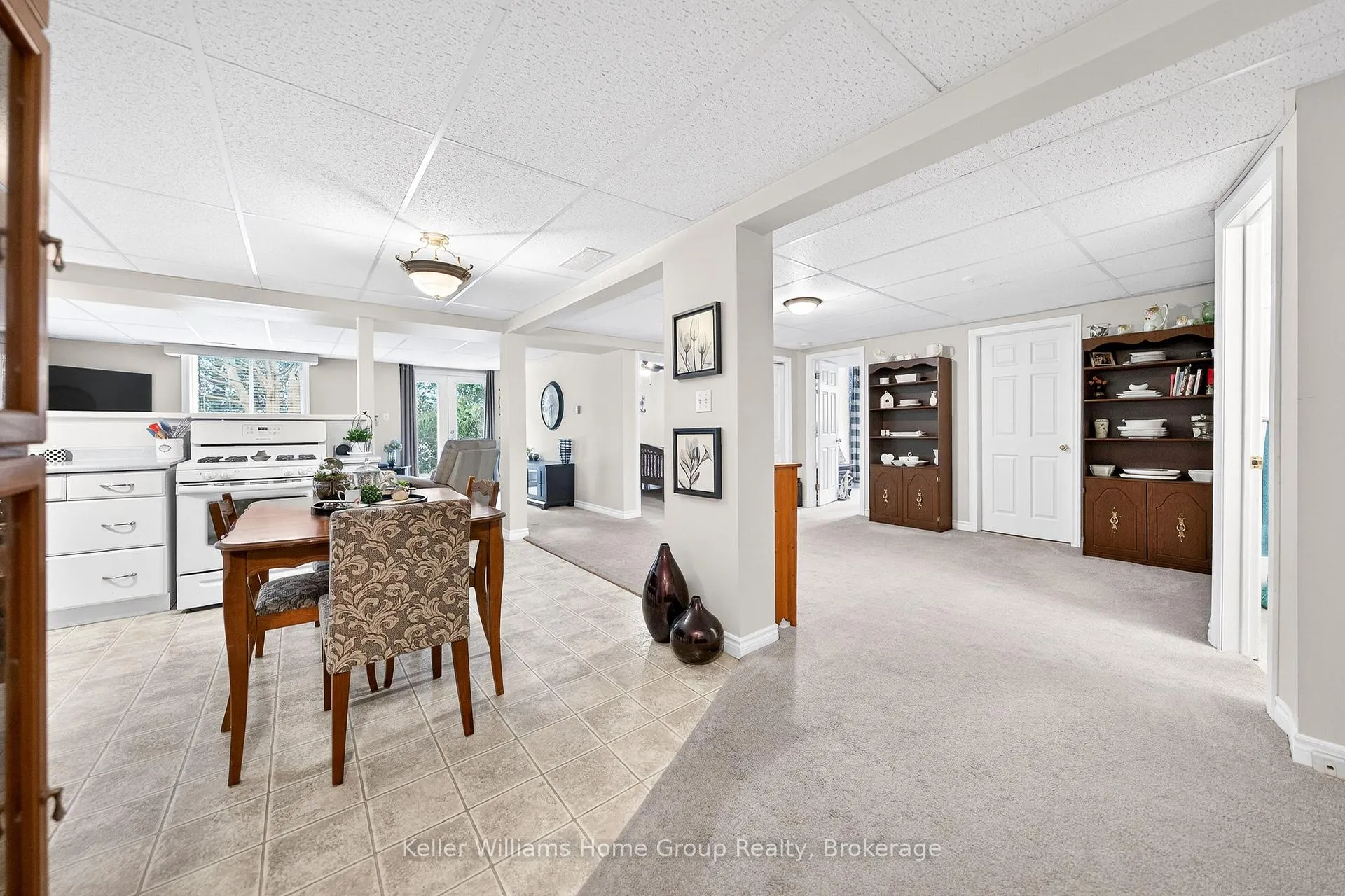 Photo 24 of 599 Harvey Street, Centre Wellington, Fergus — HOMEH