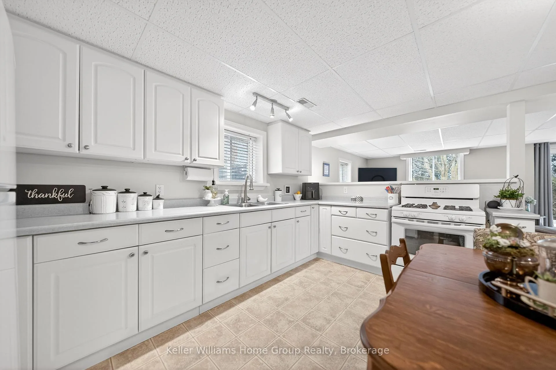 Photo 28 of 599 Harvey Street, Centre Wellington, Fergus — HOMEH