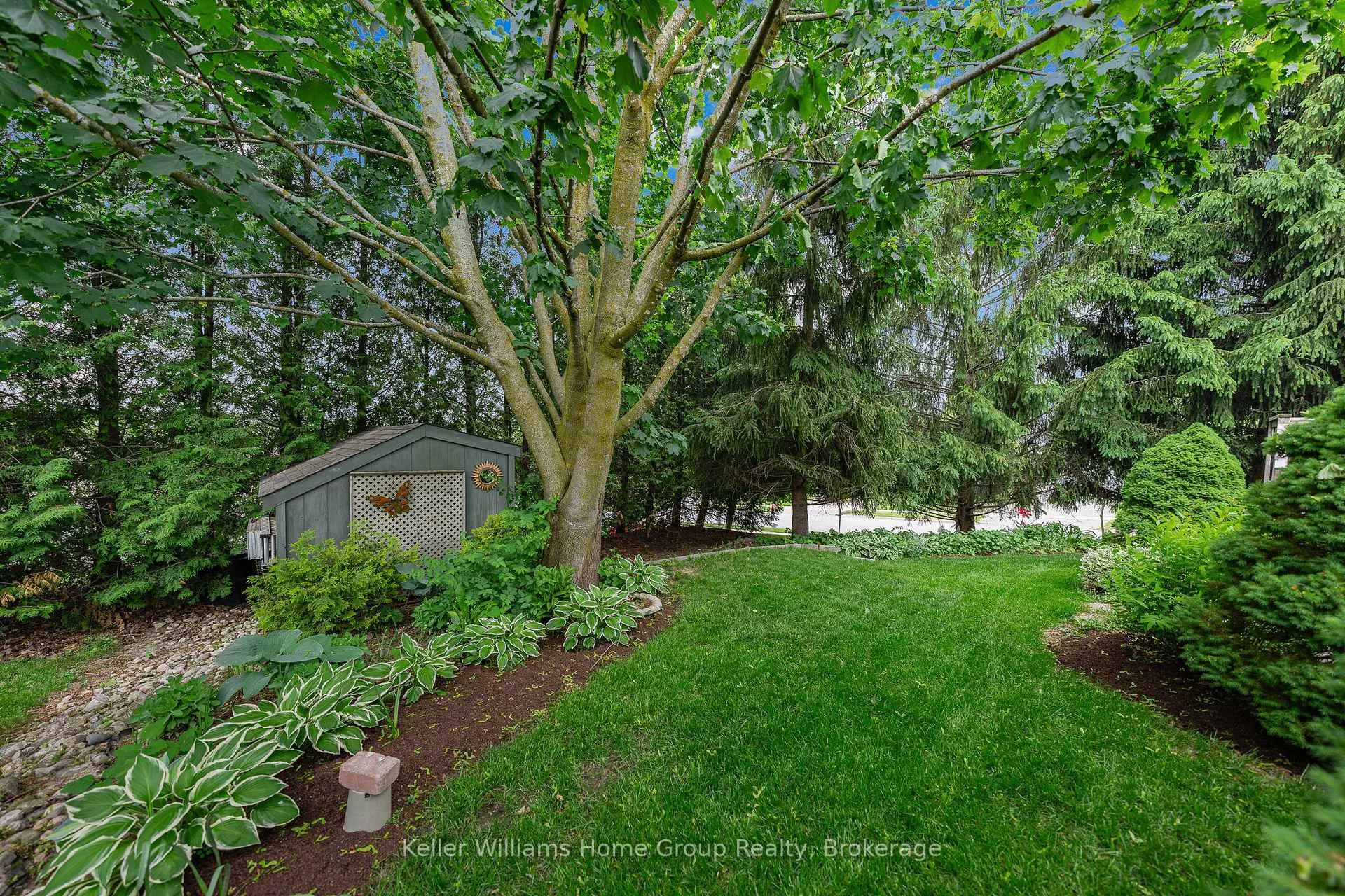 Photo 44 of 599 Harvey Street, Centre Wellington, Fergus — HOMEH
