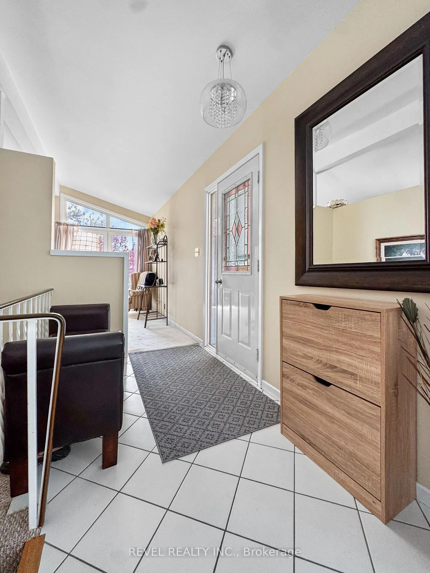 Photo 2 of 541 Murray Street, Timmins, TNE - North — HOMEH