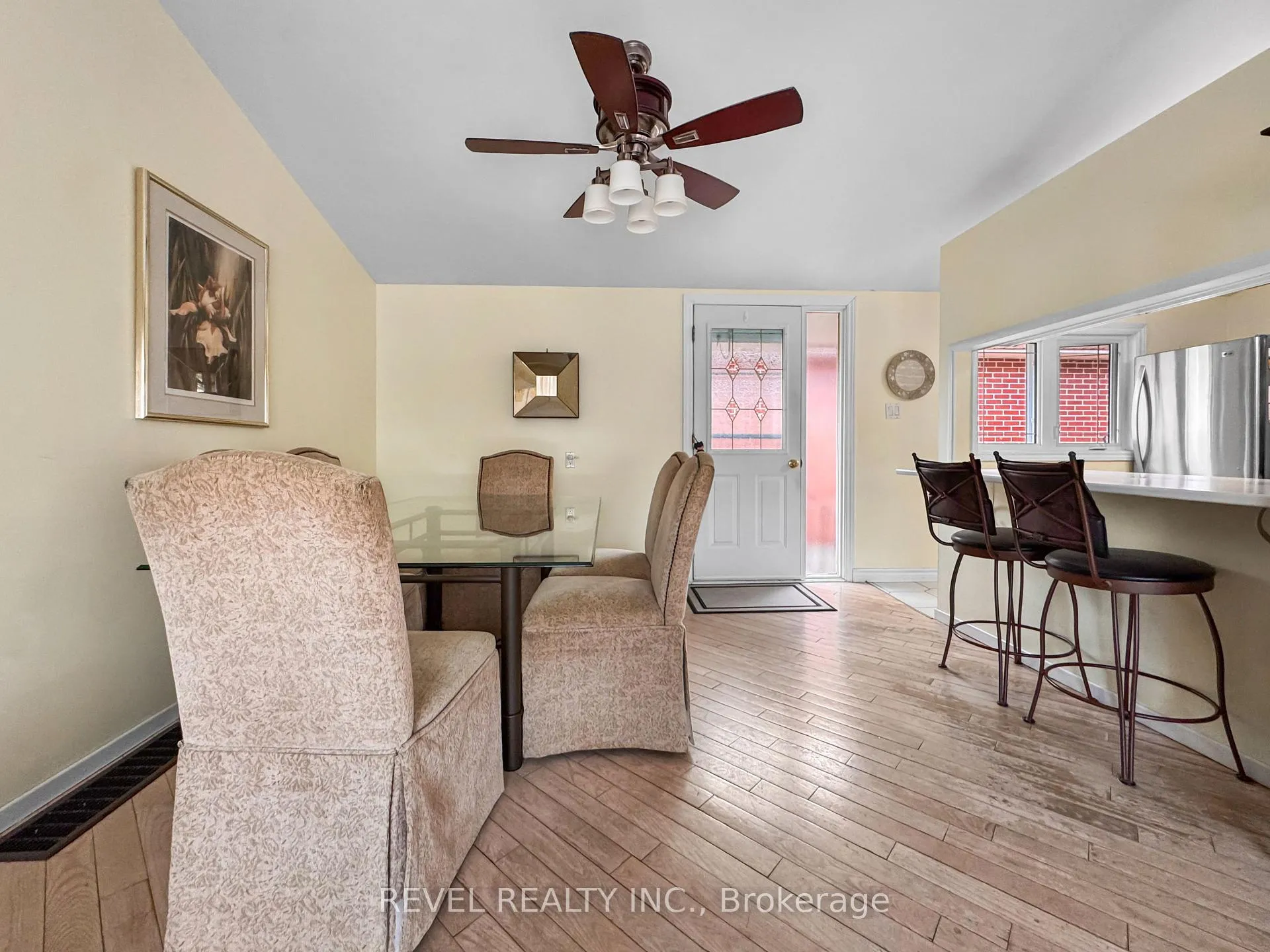 Photo 7 of 541 Murray Street, Timmins, TNE - North — HOMEH