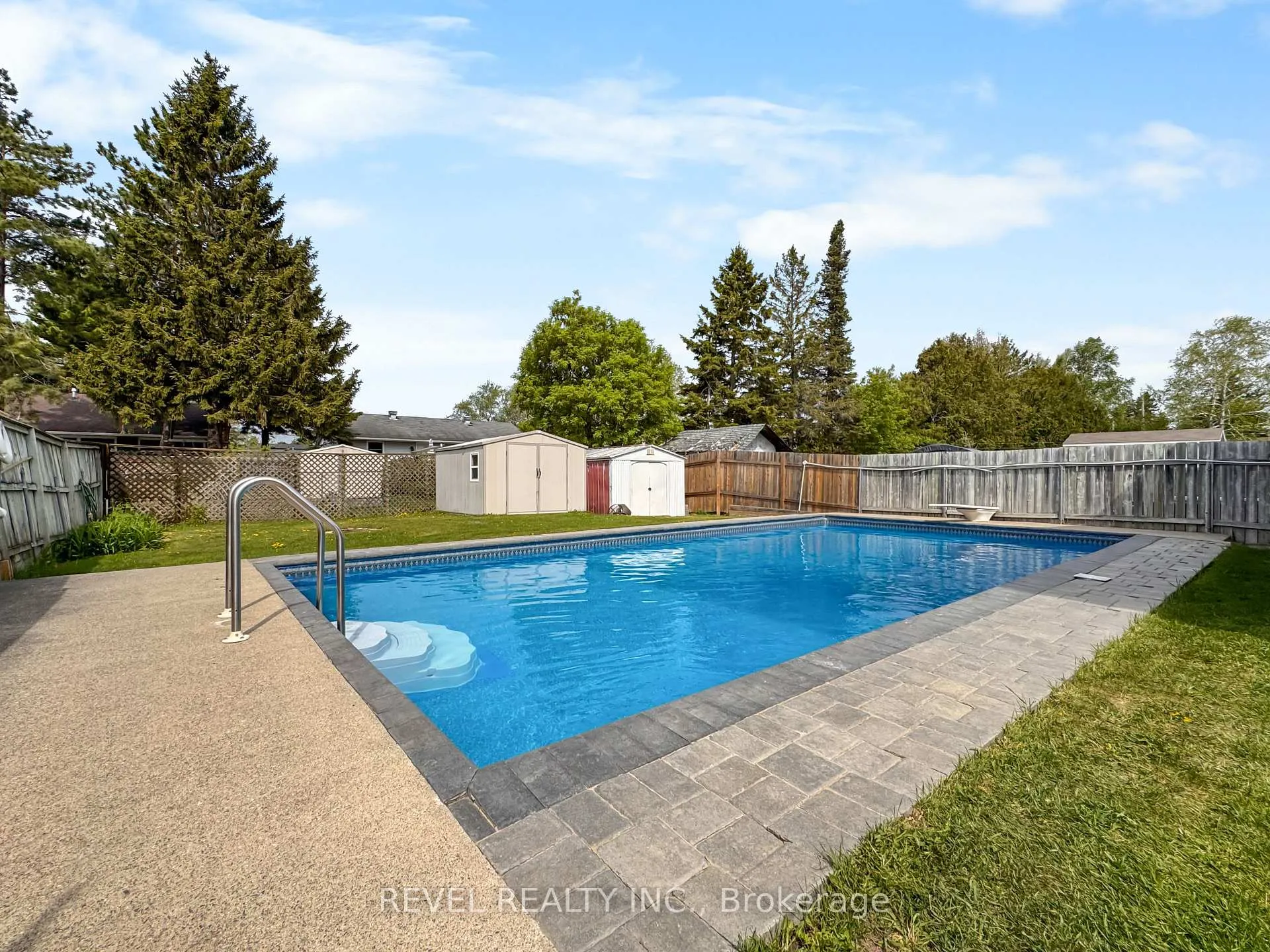 Photo 41 of 541 Murray Street, Timmins, TNE - North — HOMEH
