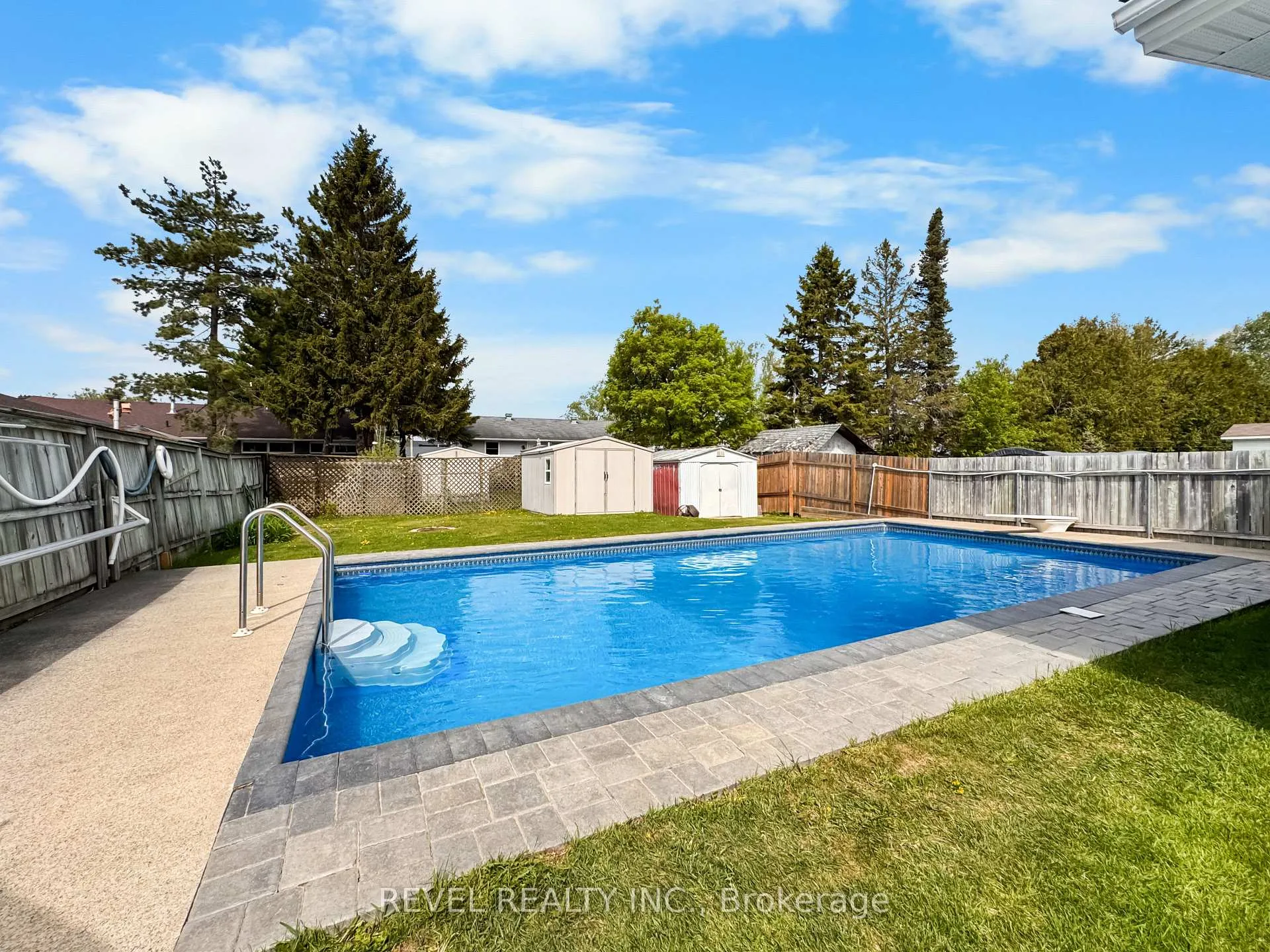 Photo 44 of 541 Murray Street, Timmins, TNE - North — HOMEH