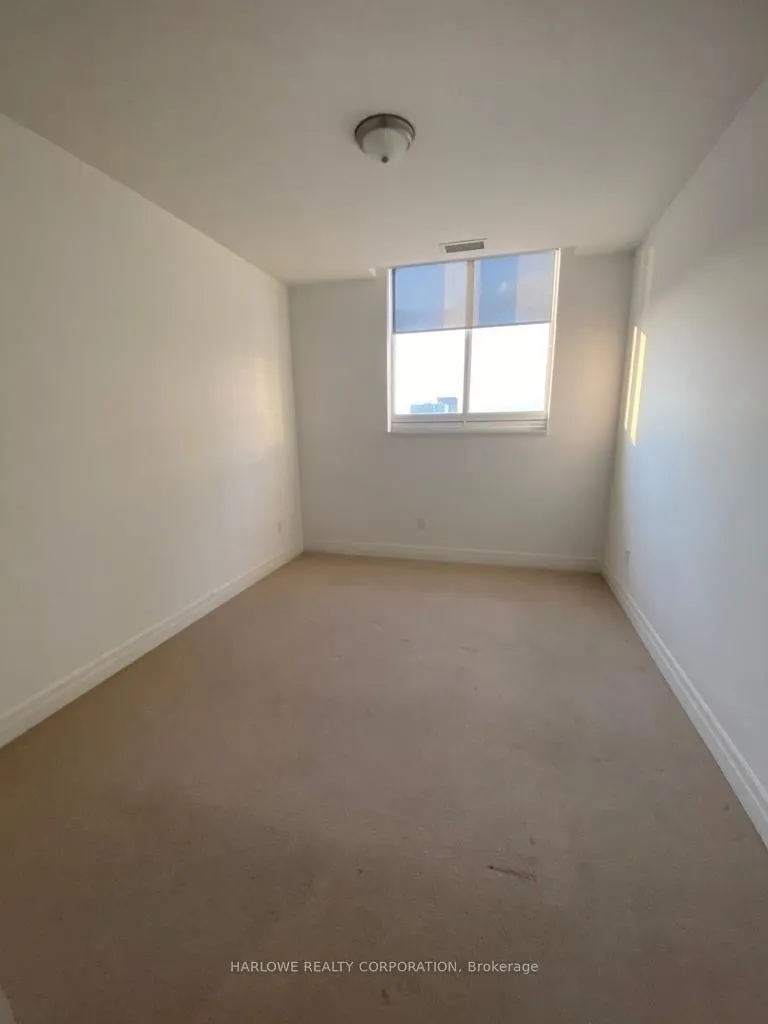 Photo 11 of Unit 2801, 35 Balmuto Street, Toronto, Bay Street Corridor — HOMEH