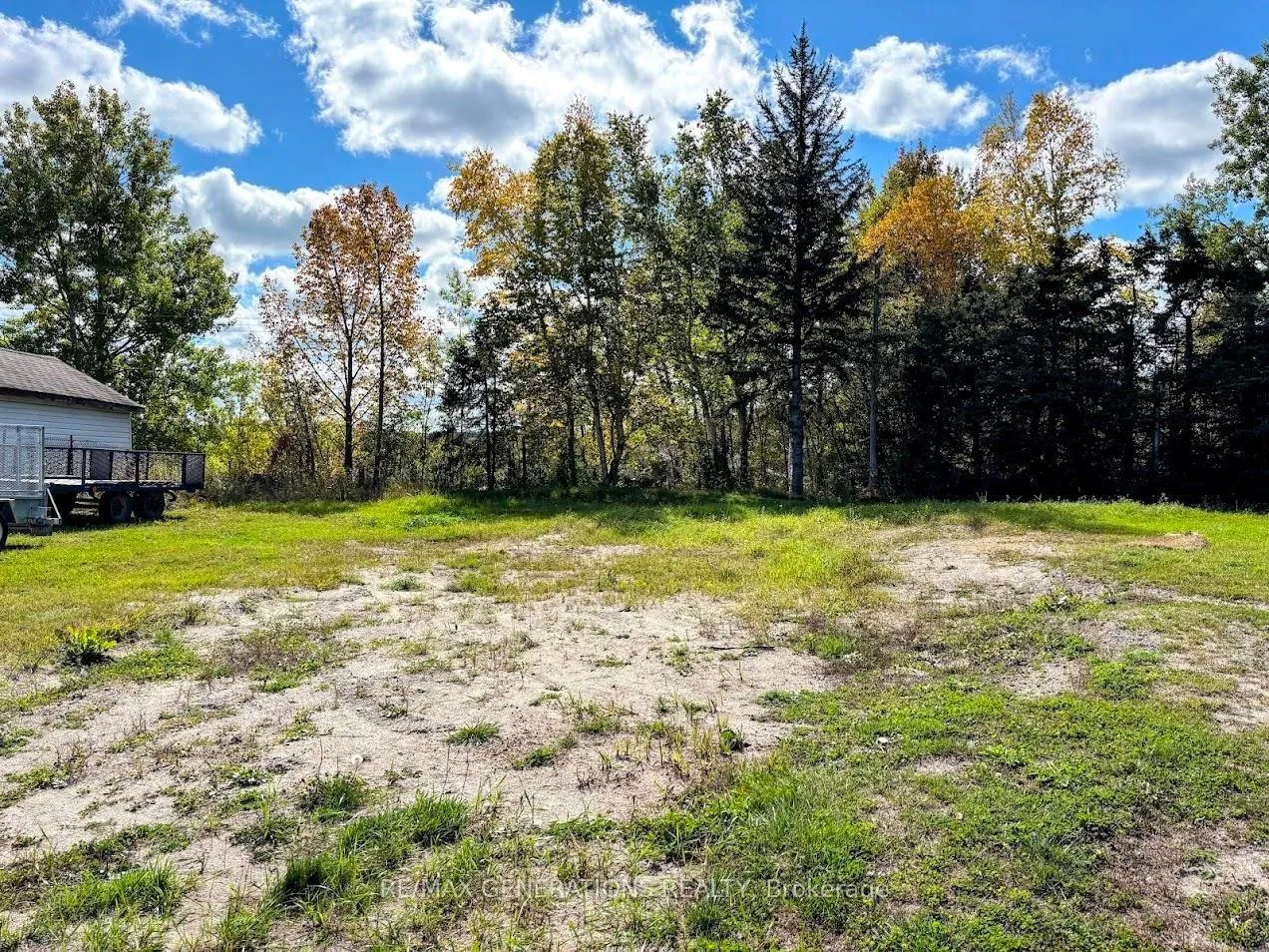 Photo 3 of 5 Kinglet Place, Manitouwadge — HOMEH